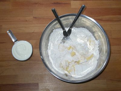 To Prepare the Pastry