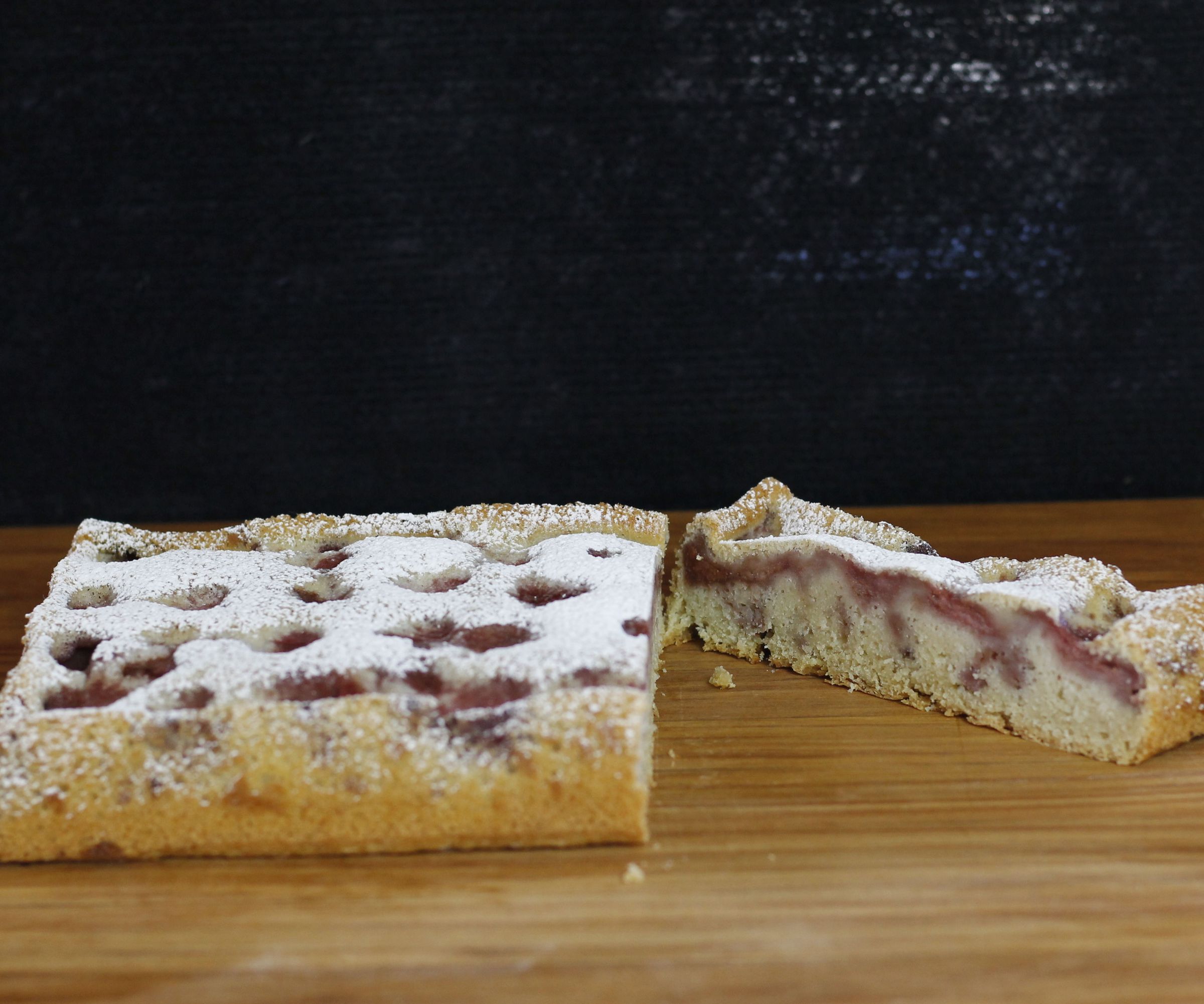Sourdough Vanilla Strawberry Cake