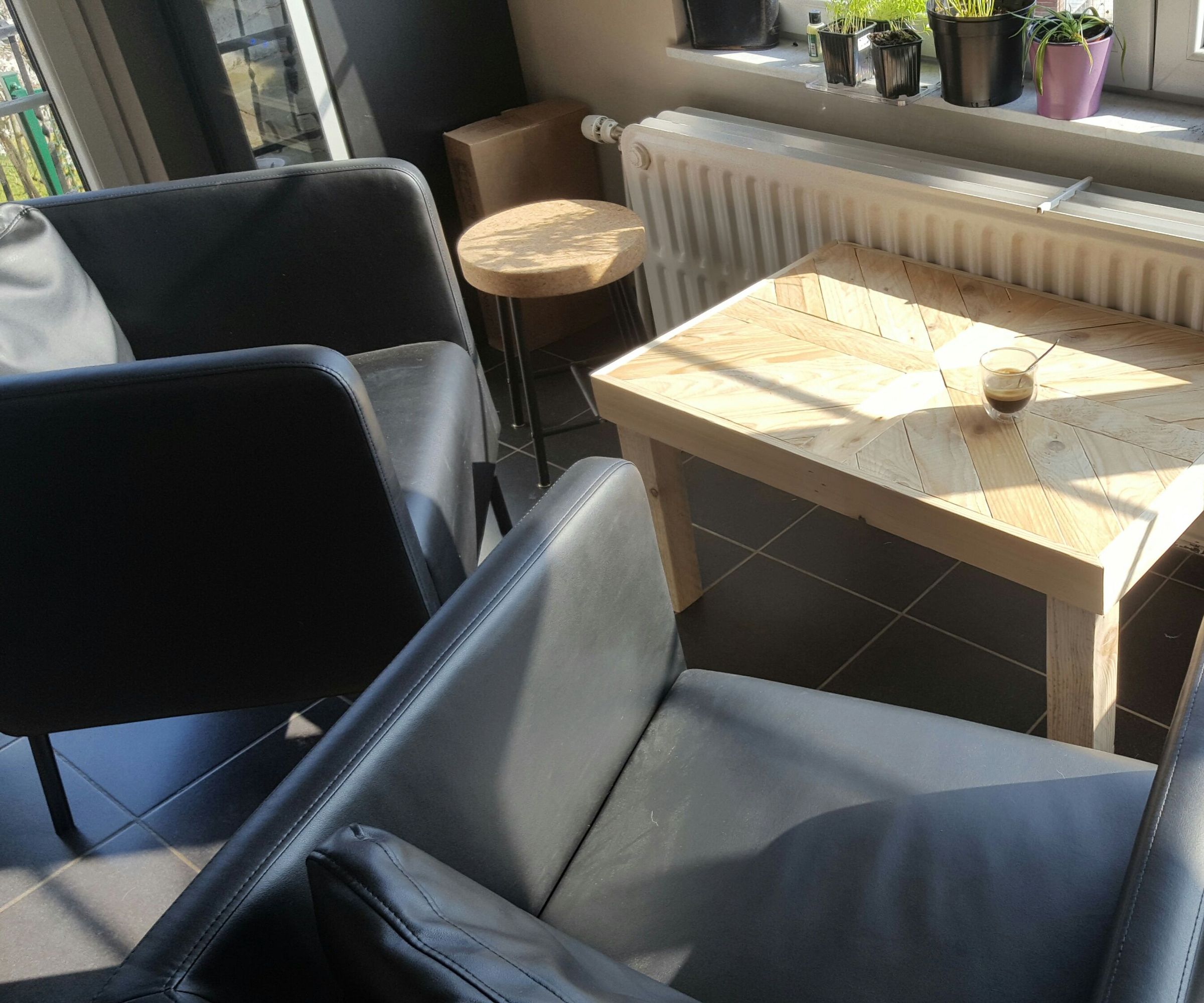 Easy Pallet Coffee Table