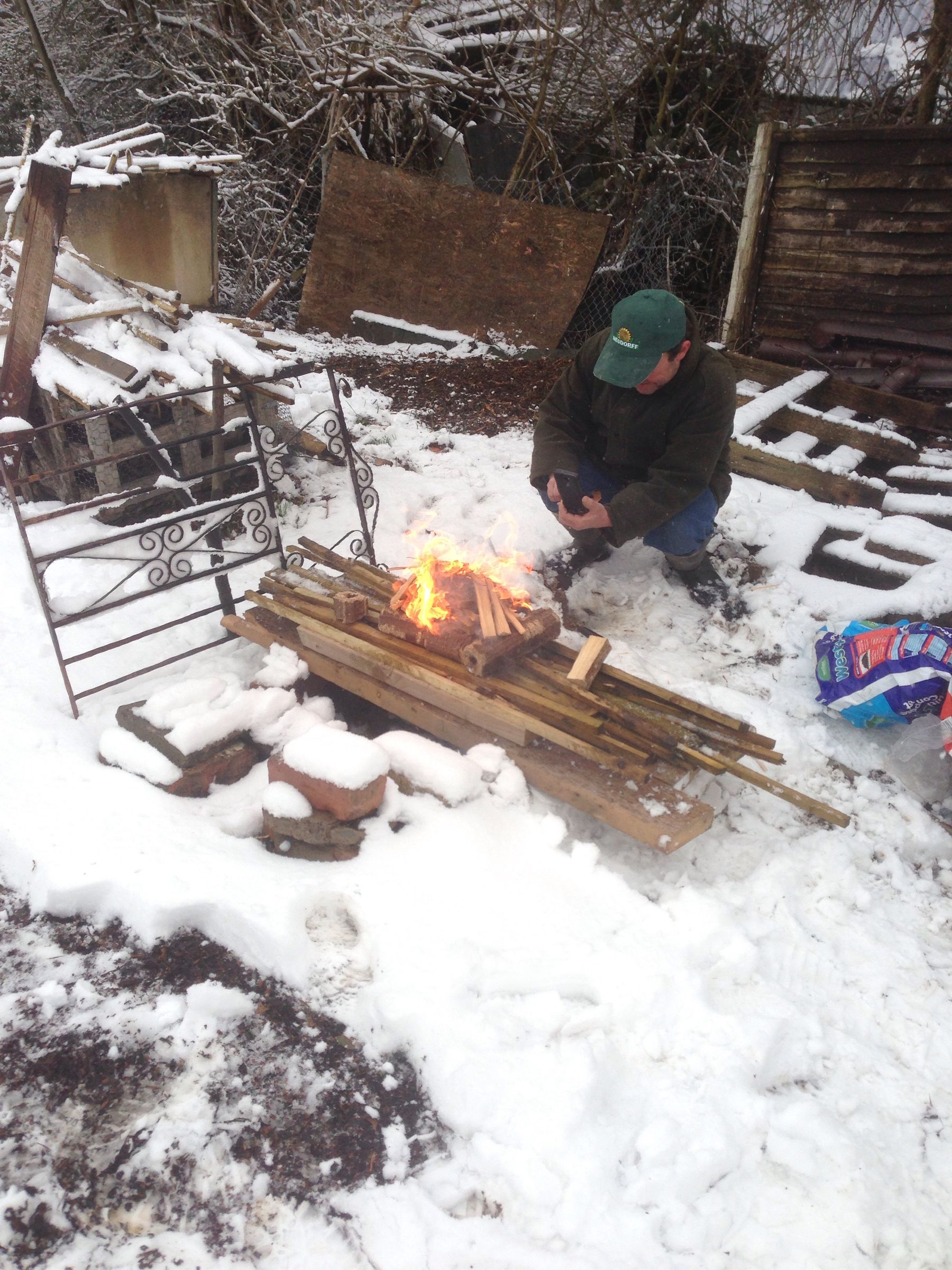Upside Down Fire Winter Cooking 4 Steps (with Pictures) Instructables