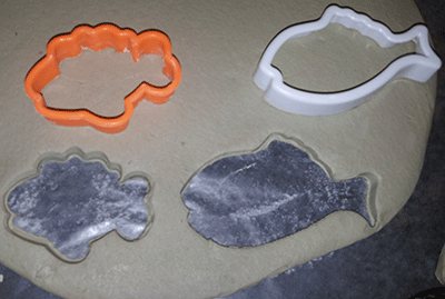 Ceramic Sculpture for the Absolute Beginner - Cookie Cutter Fish