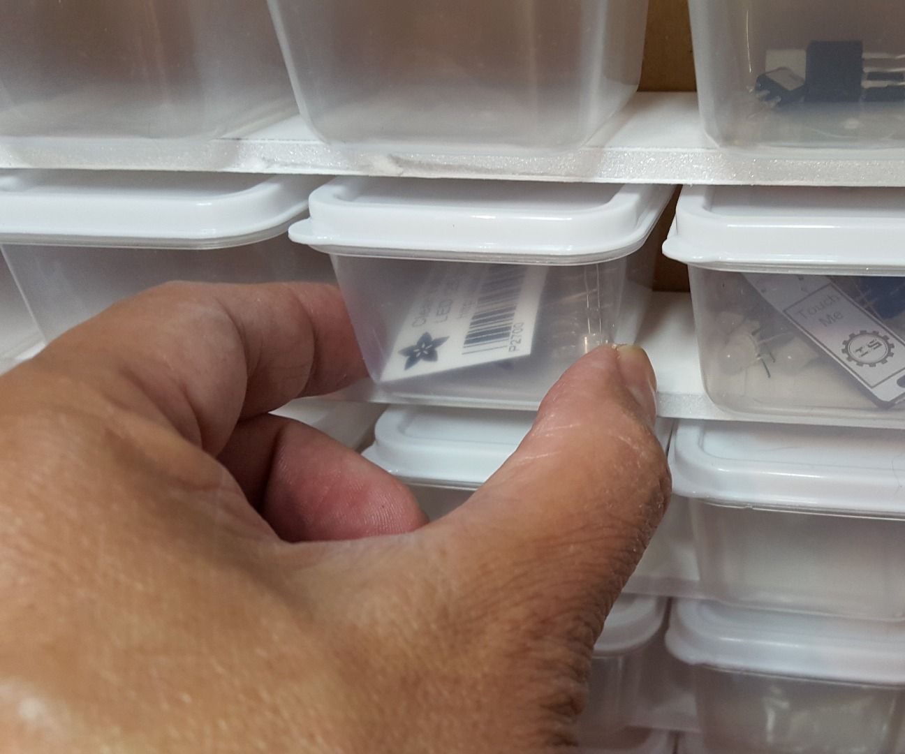 $4 DIY Electronic Parts Storage