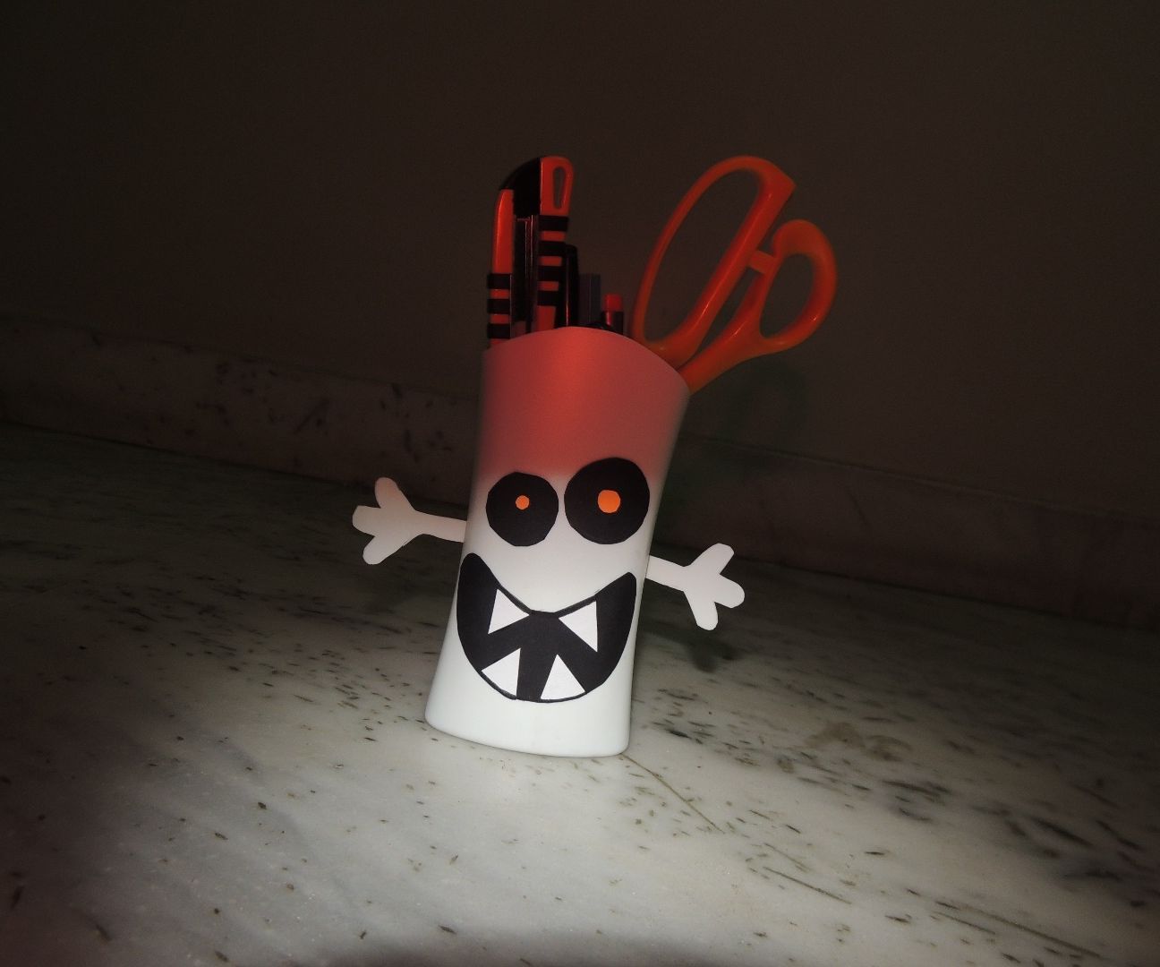 Ghost Pen Holder.