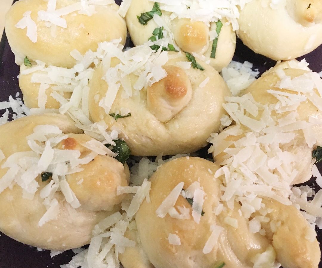 Homemade Garlic Knots