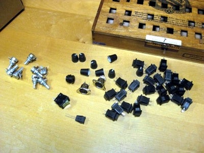 Cut the Cigar Box With the Laser Cutter