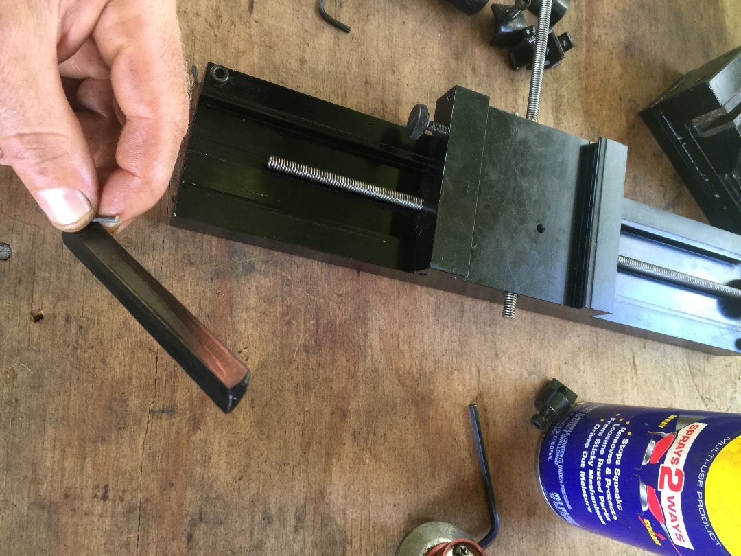 Lash Out! How to Make a Milling Machine More Accurate 23 Steps