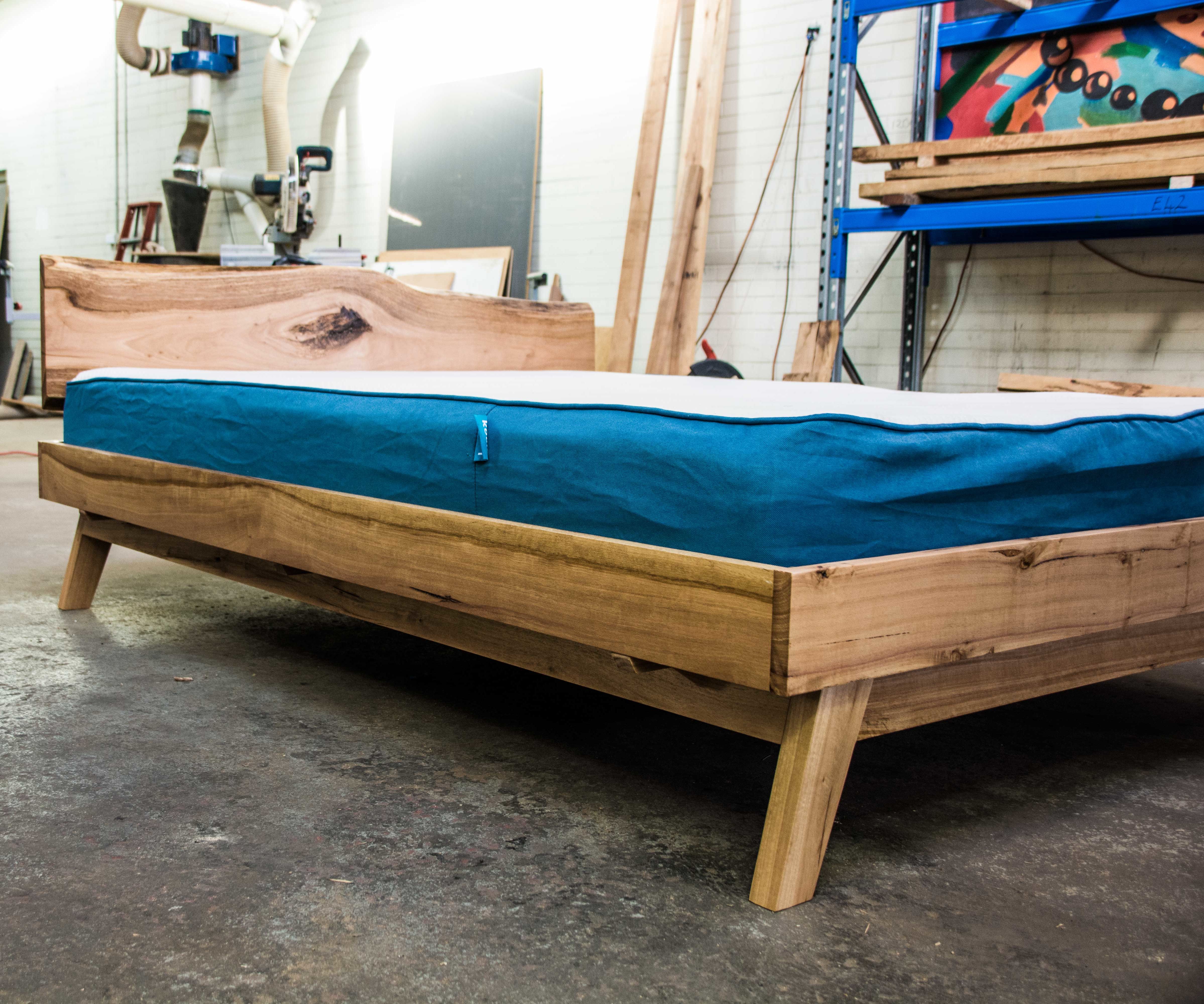 Queen Size Platform Bed 