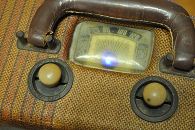 Moving the Indicator LEDs