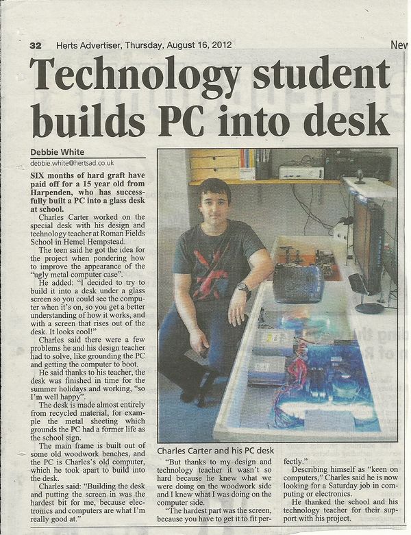 PC IN a DESK!!!