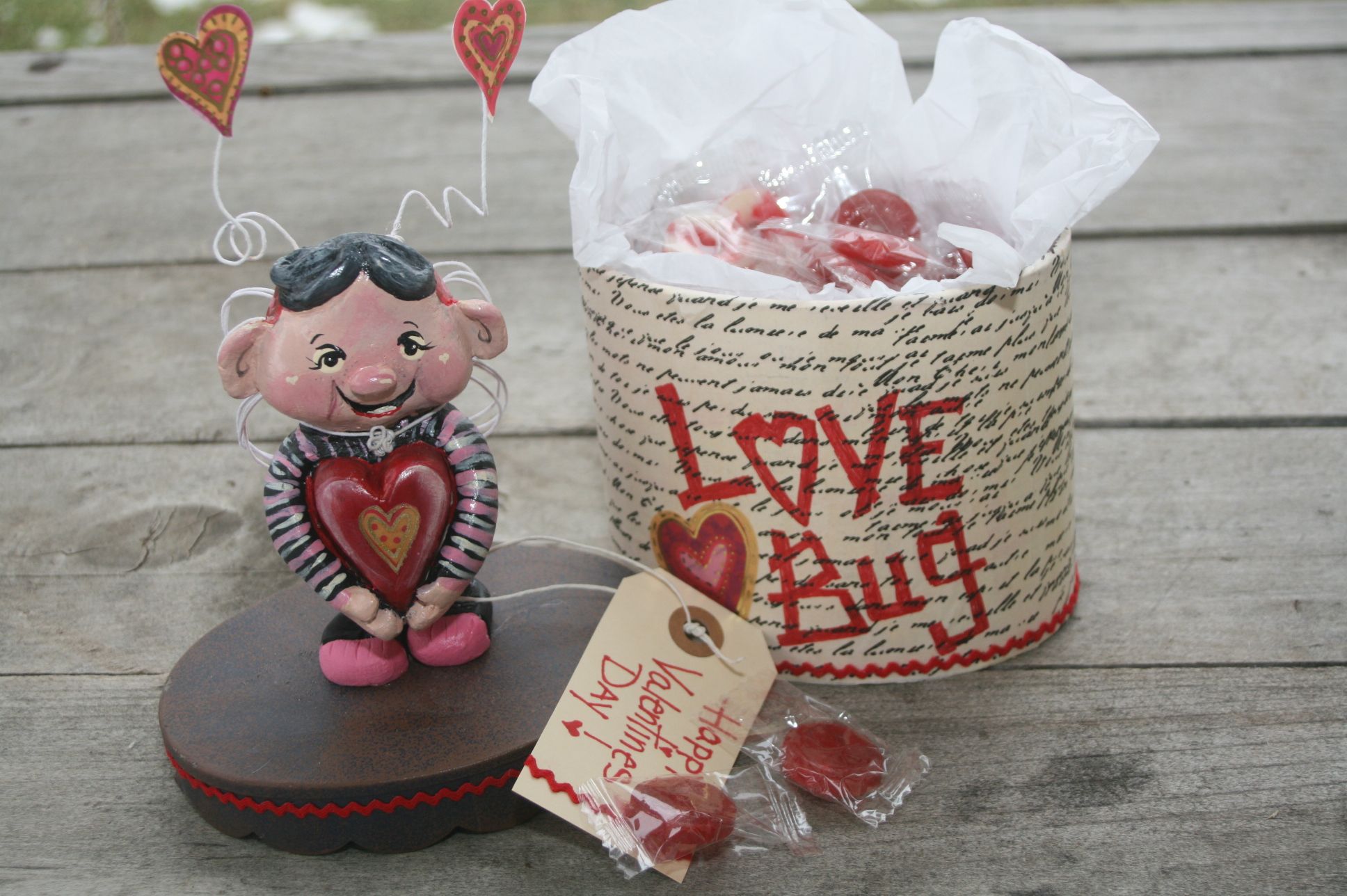 Valentine Paper Clay LOVE BUG Treat Box!!