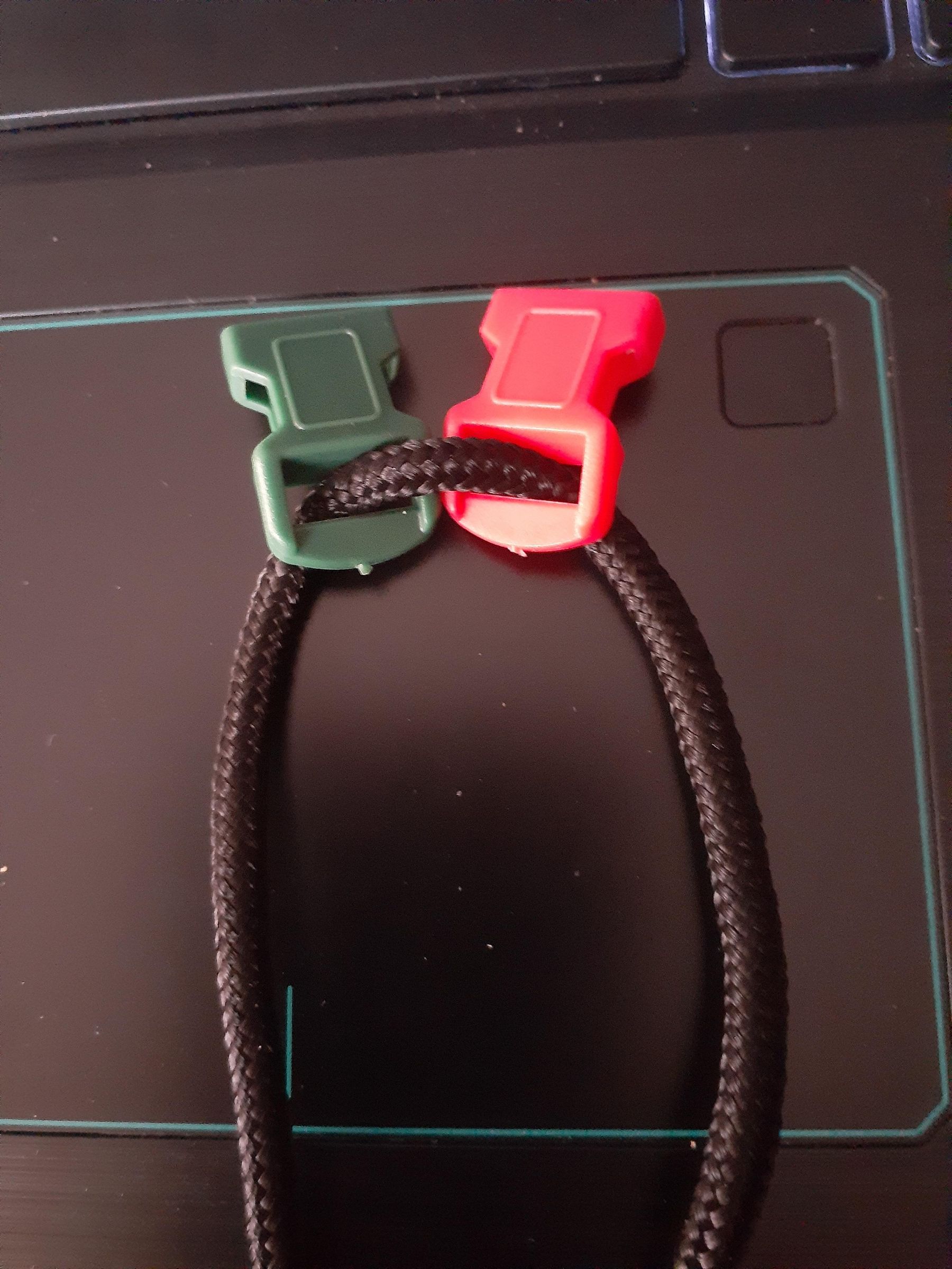 How to Make a Shoelace Lanyard 5 Steps Instructables