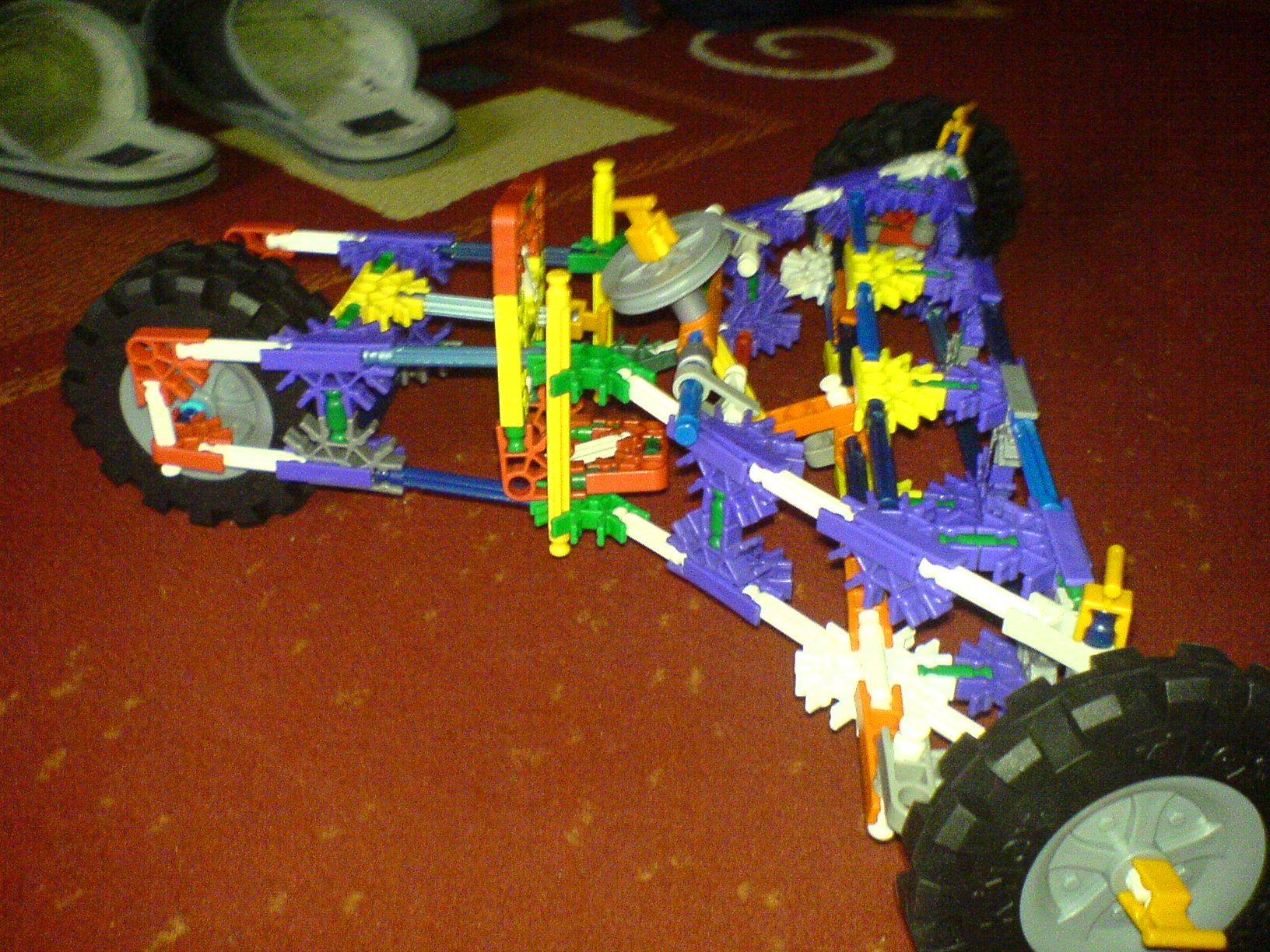 wierd knex vehicle with steering