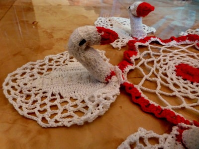 Attach Swans to Center Piece