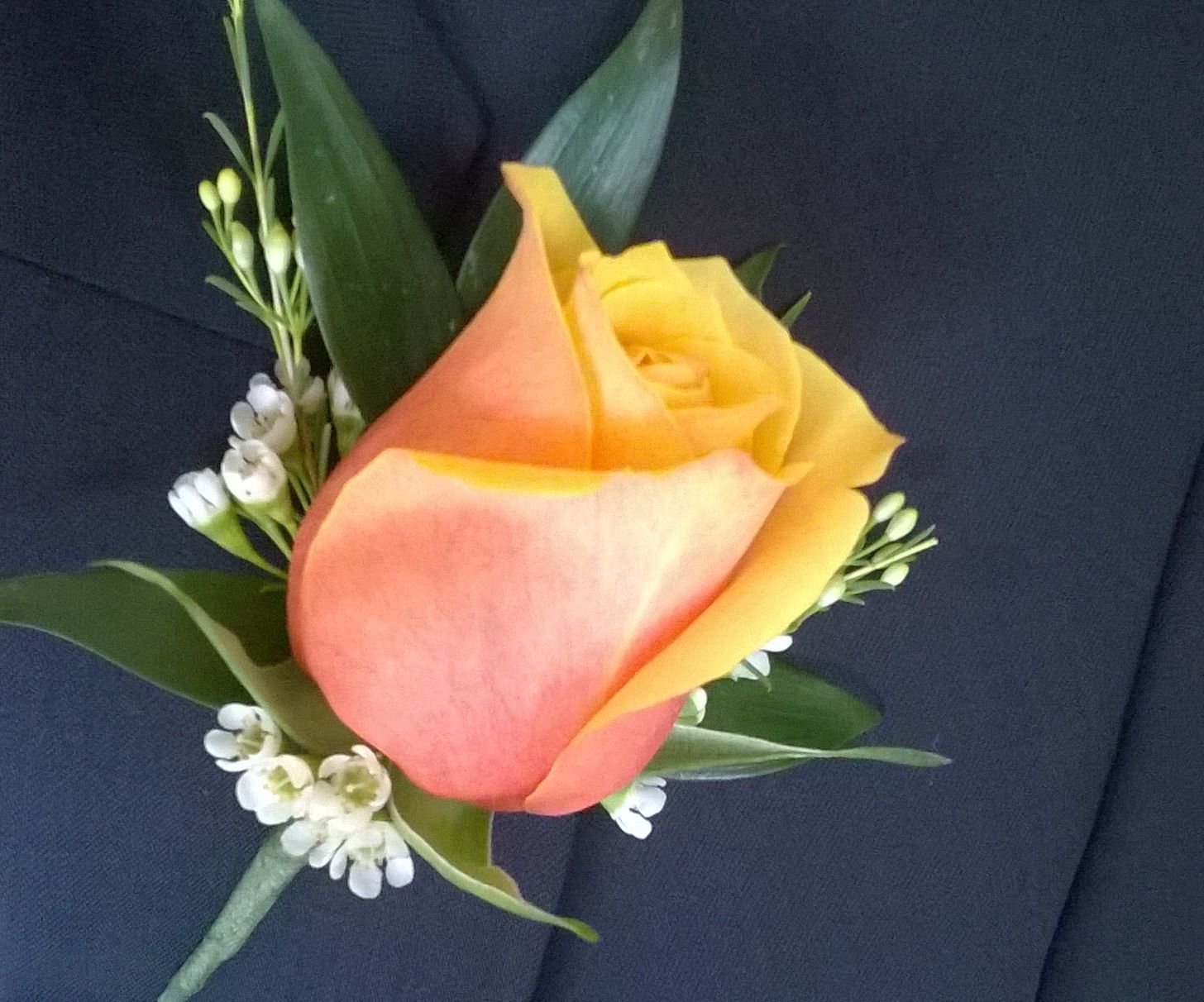 DIY Flower Boutonniere