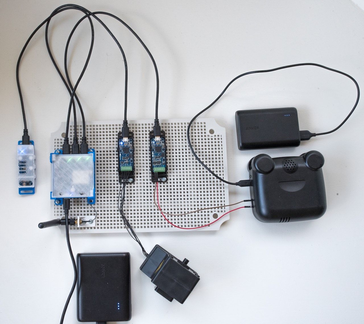 DIY HowTo Monitor Your Air Quality With AirBeam Air Quality IoT Sensors