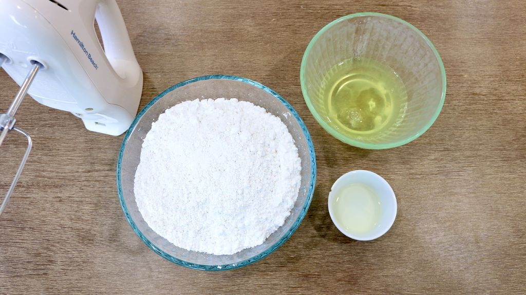 How to Make Royal Icing With Egg Whites 7 Steps (with Pictures)