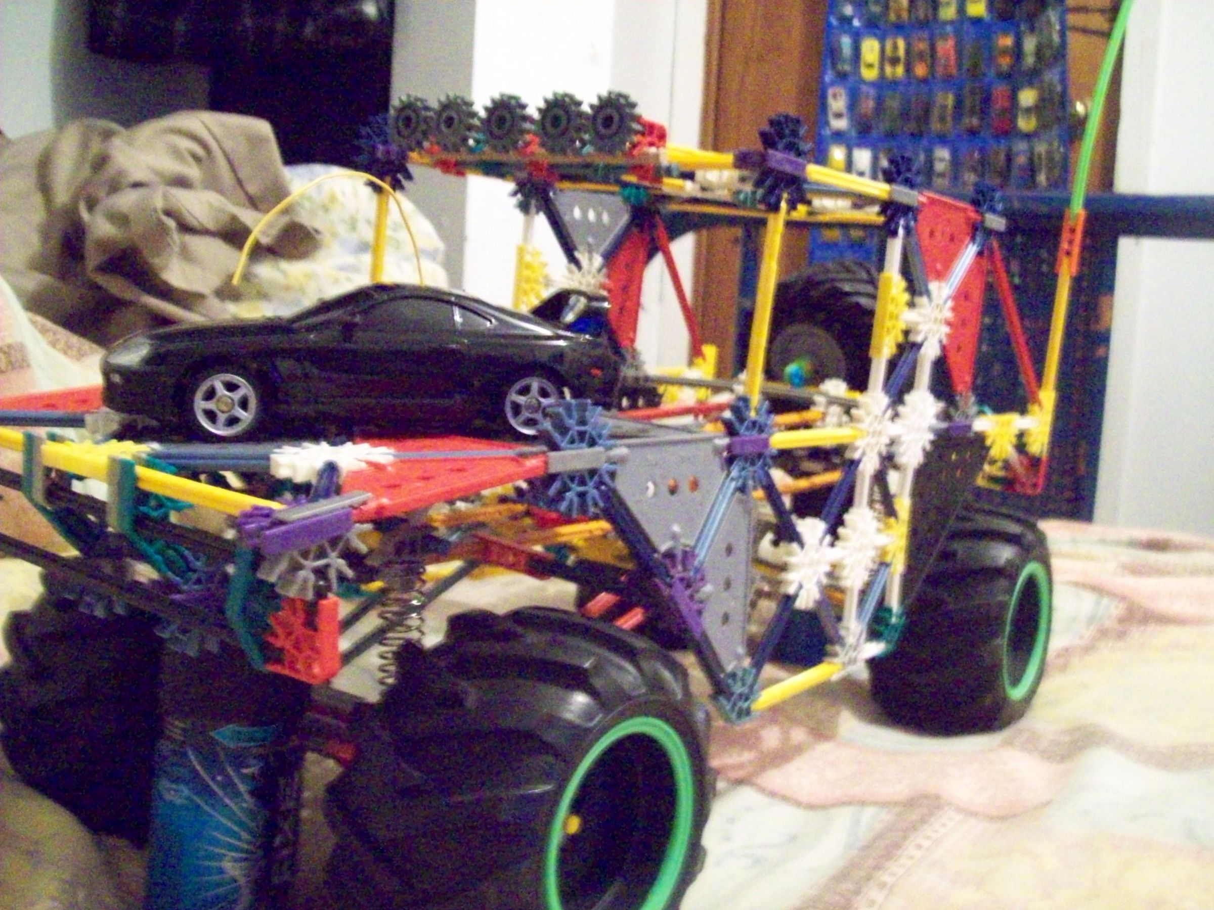 New K'NEX Crawler.