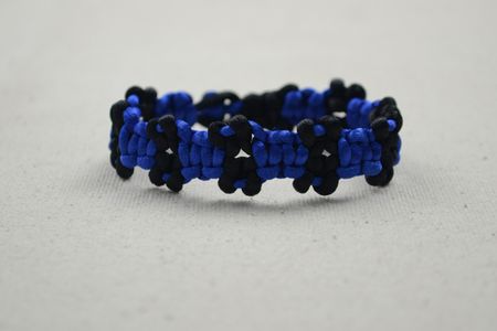 DIY Fashion Accessories- Cobra Friendship Bracelets for Guys