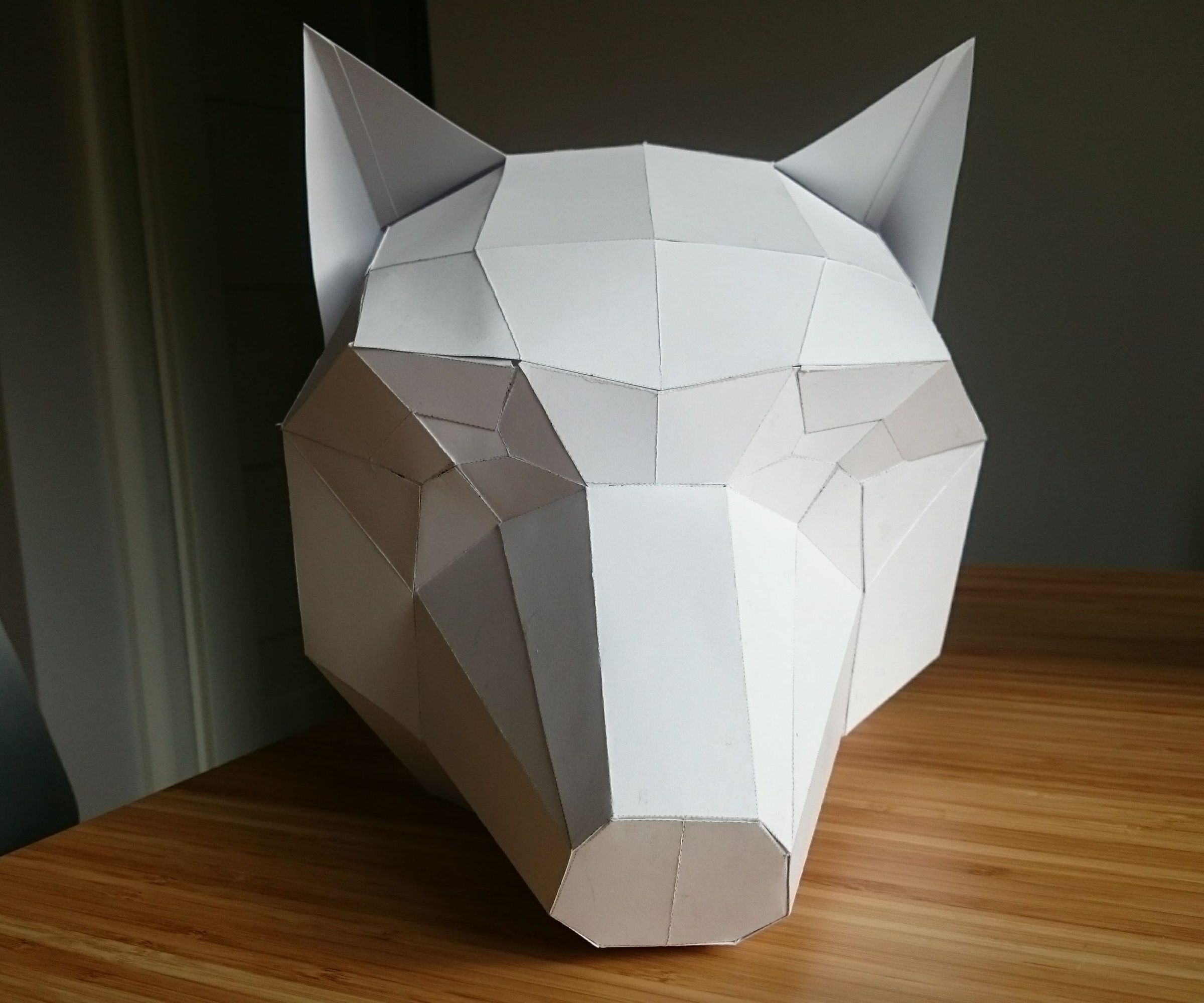 Papercraft Low Poly Wolf Mask