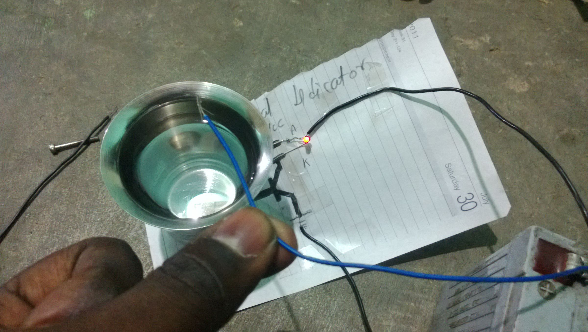 Paper Water Level Indicator Circuit With Paper Transistor
