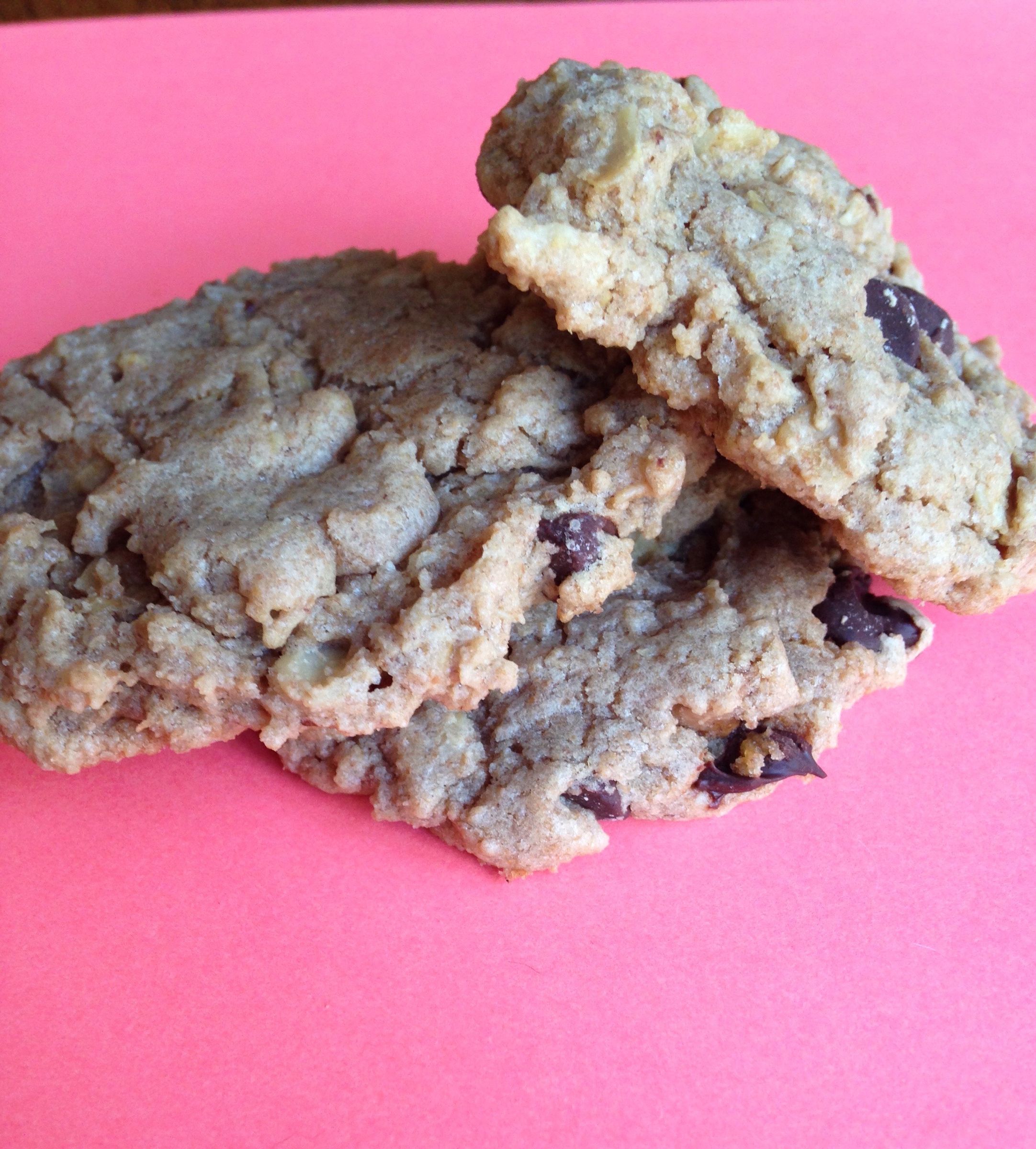 PB chocolate chip Oatmeal Cookies 