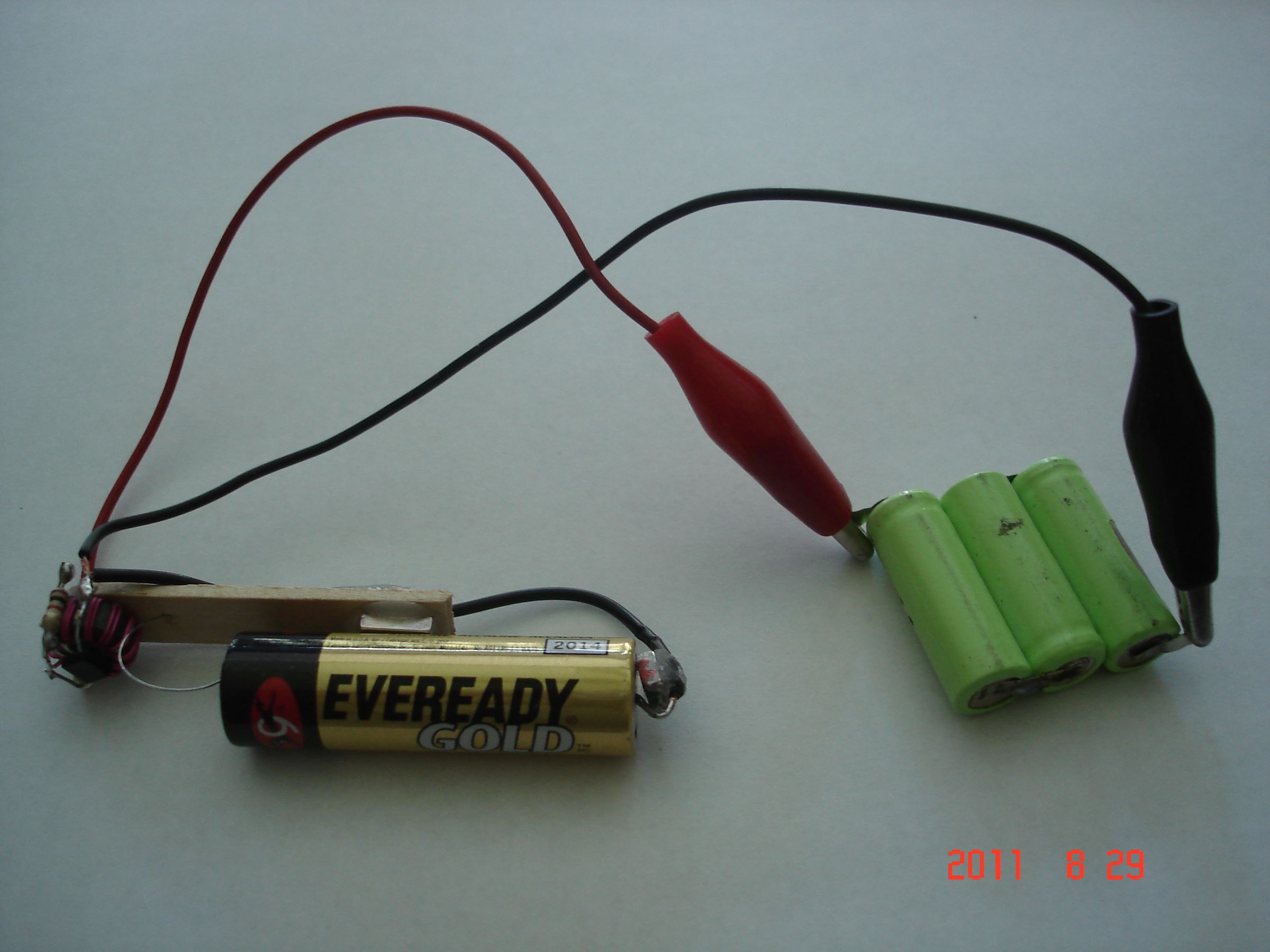 Joule Thief Battery Charger