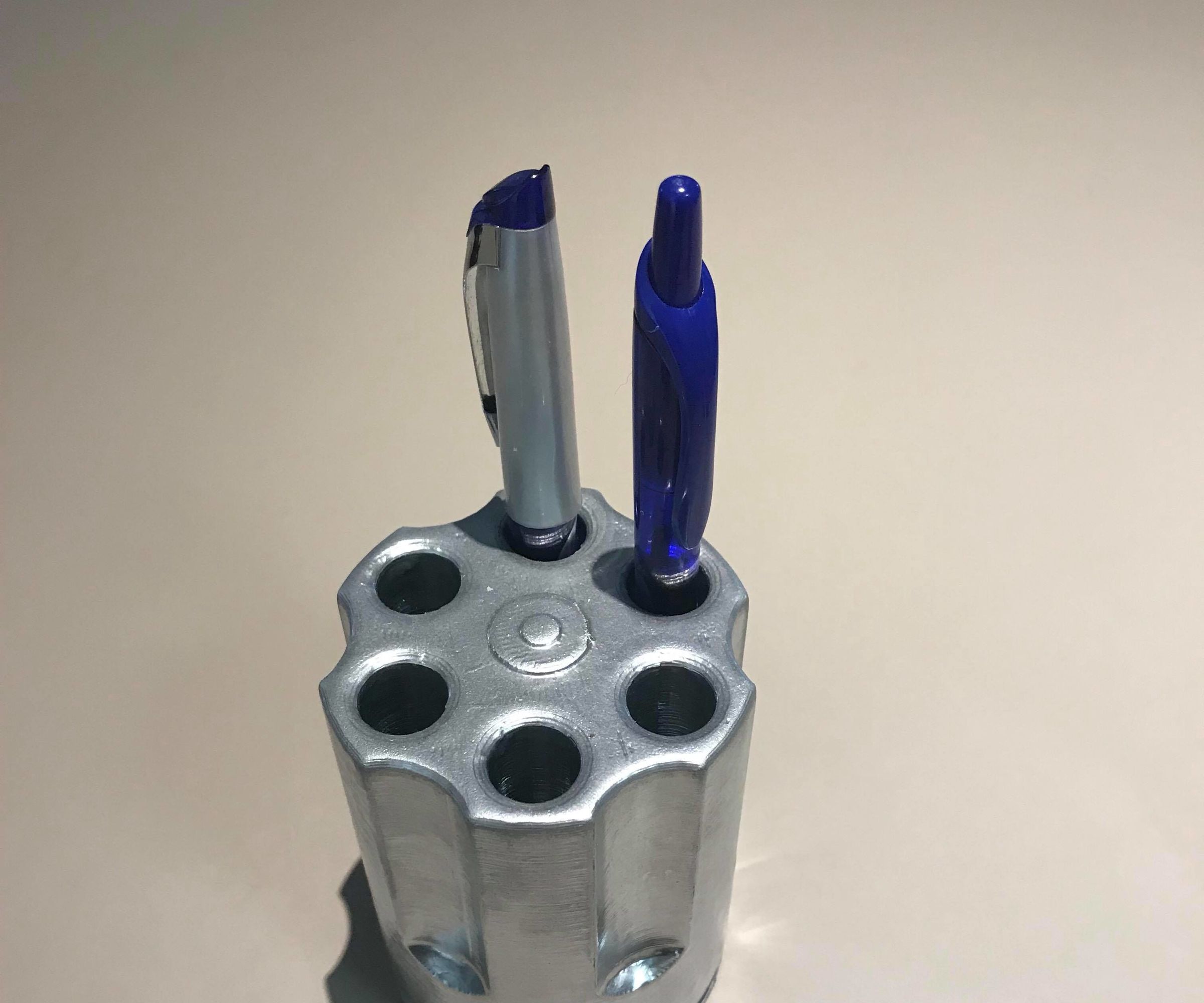 Revolving Revolver Pen Holder