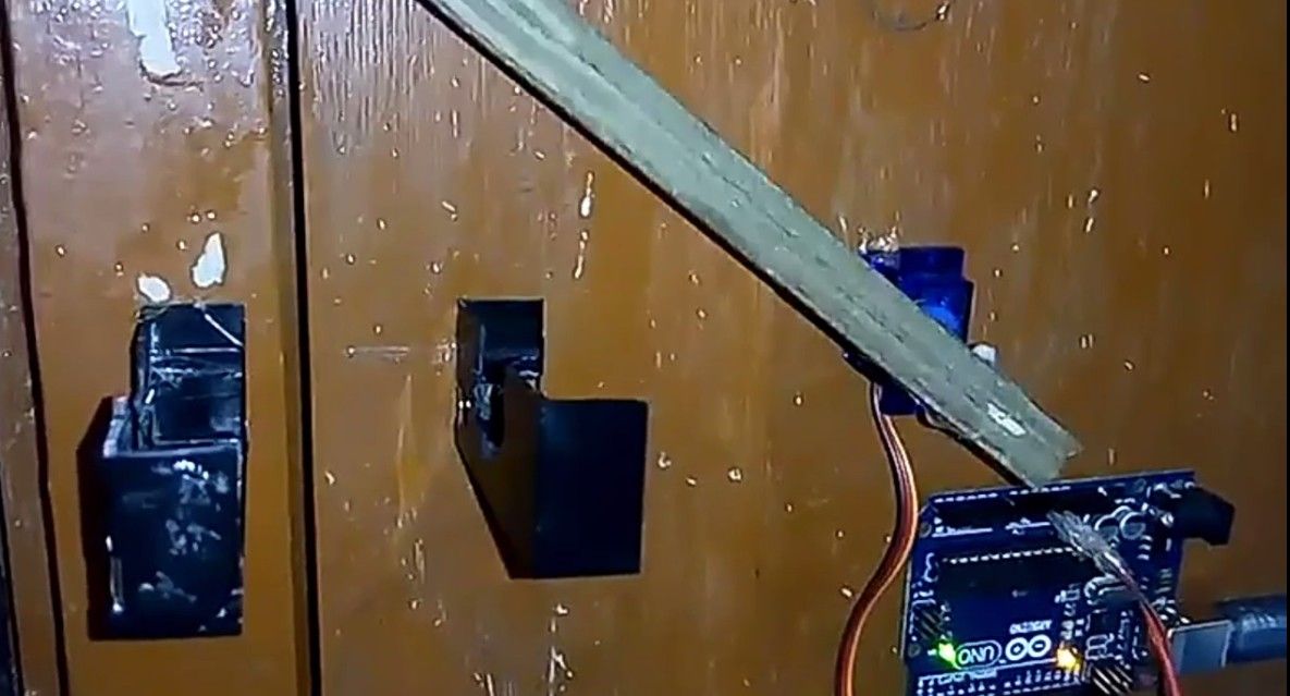 DIY Computer Controlled Door Lock