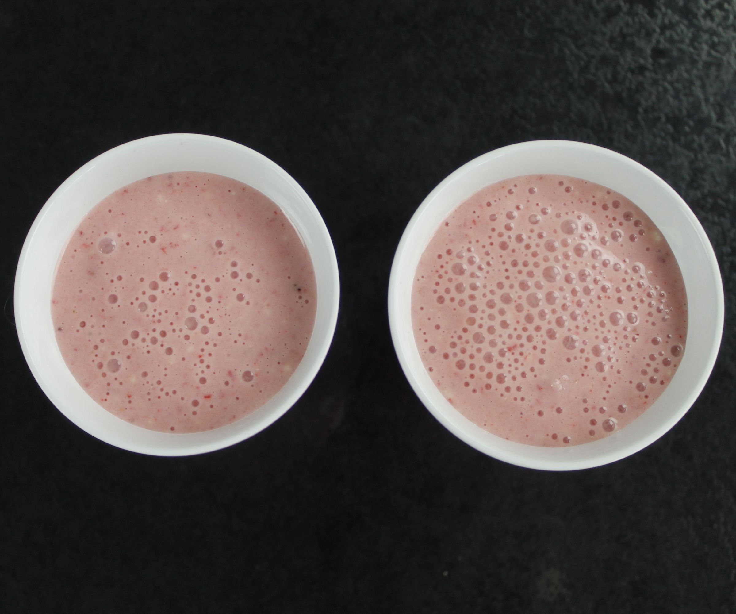 How to Make a Berry Smoothie
