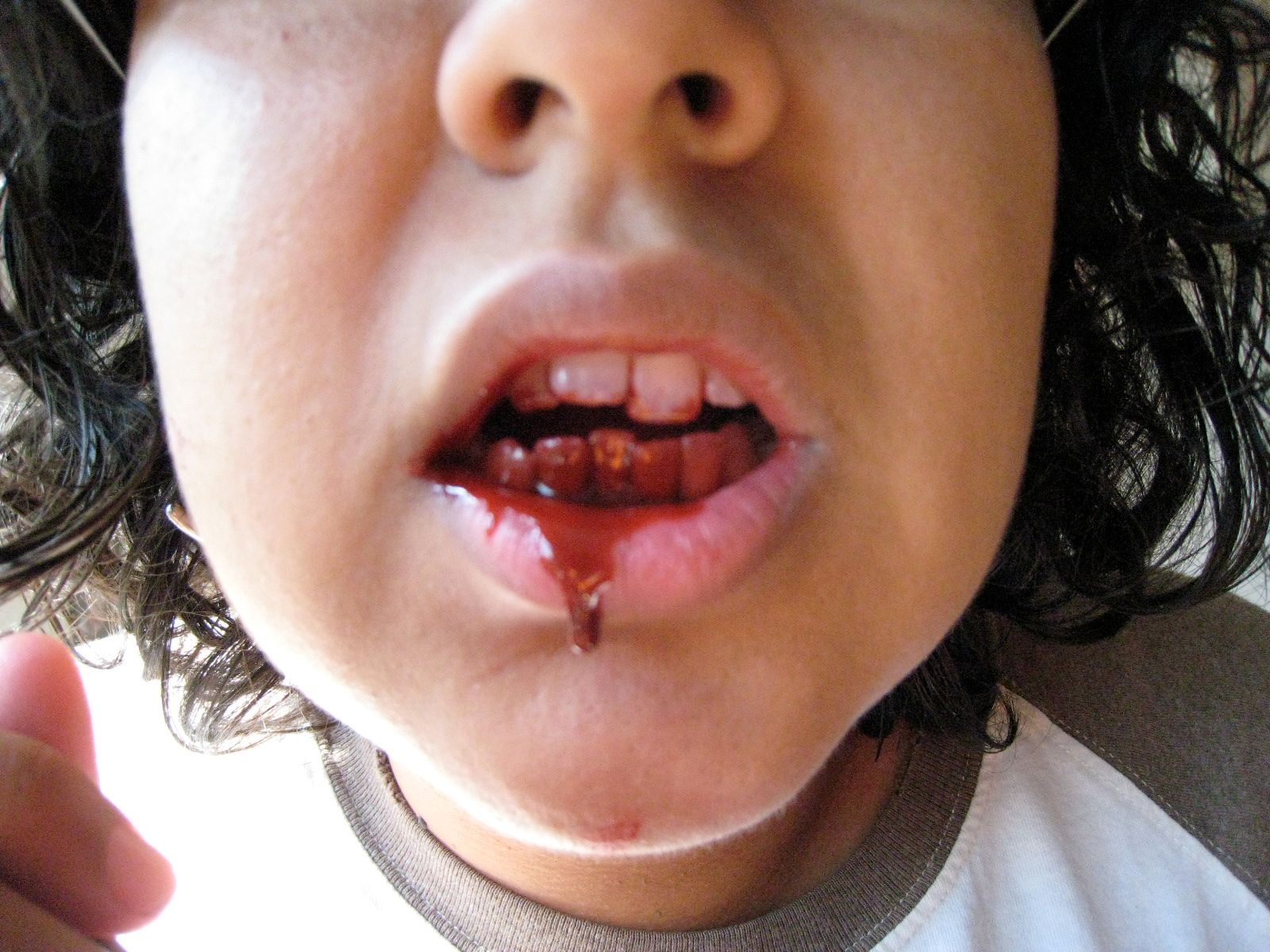 No-Cook Edible Fake Blood for Mouth Wounds, Etc.