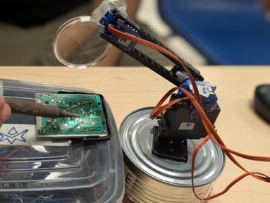 Dum-E (Build Guide) : 8 Steps - Instructables