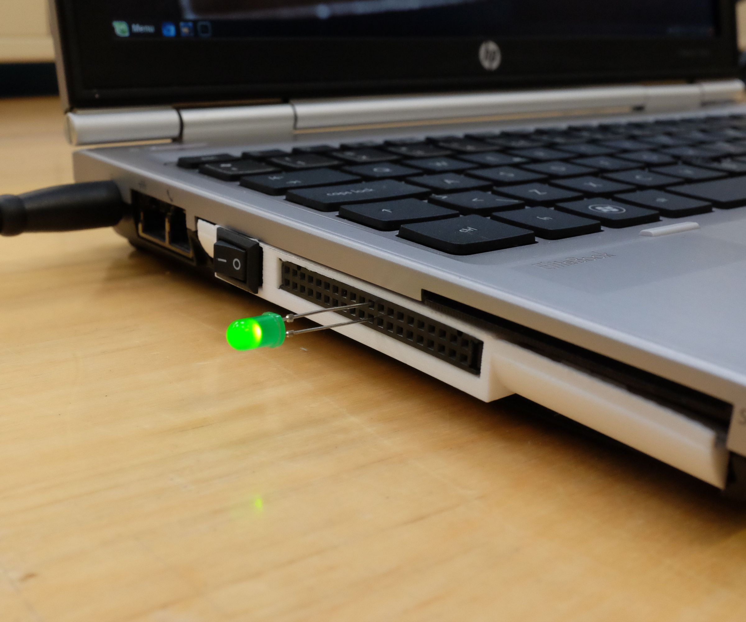 DIY Security and Hacking Module for Your Laptop (TfCD)