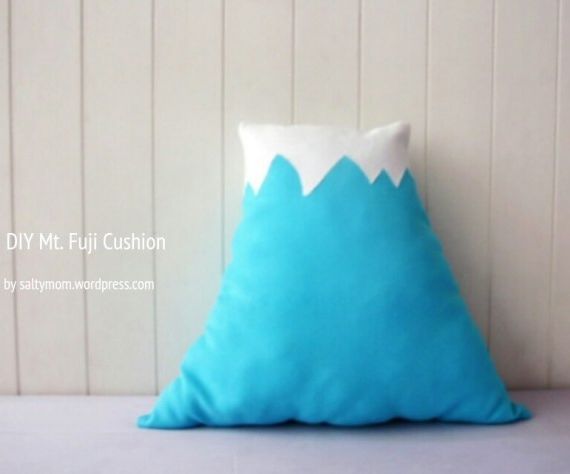 Sew a Mt. Fuji Cushion