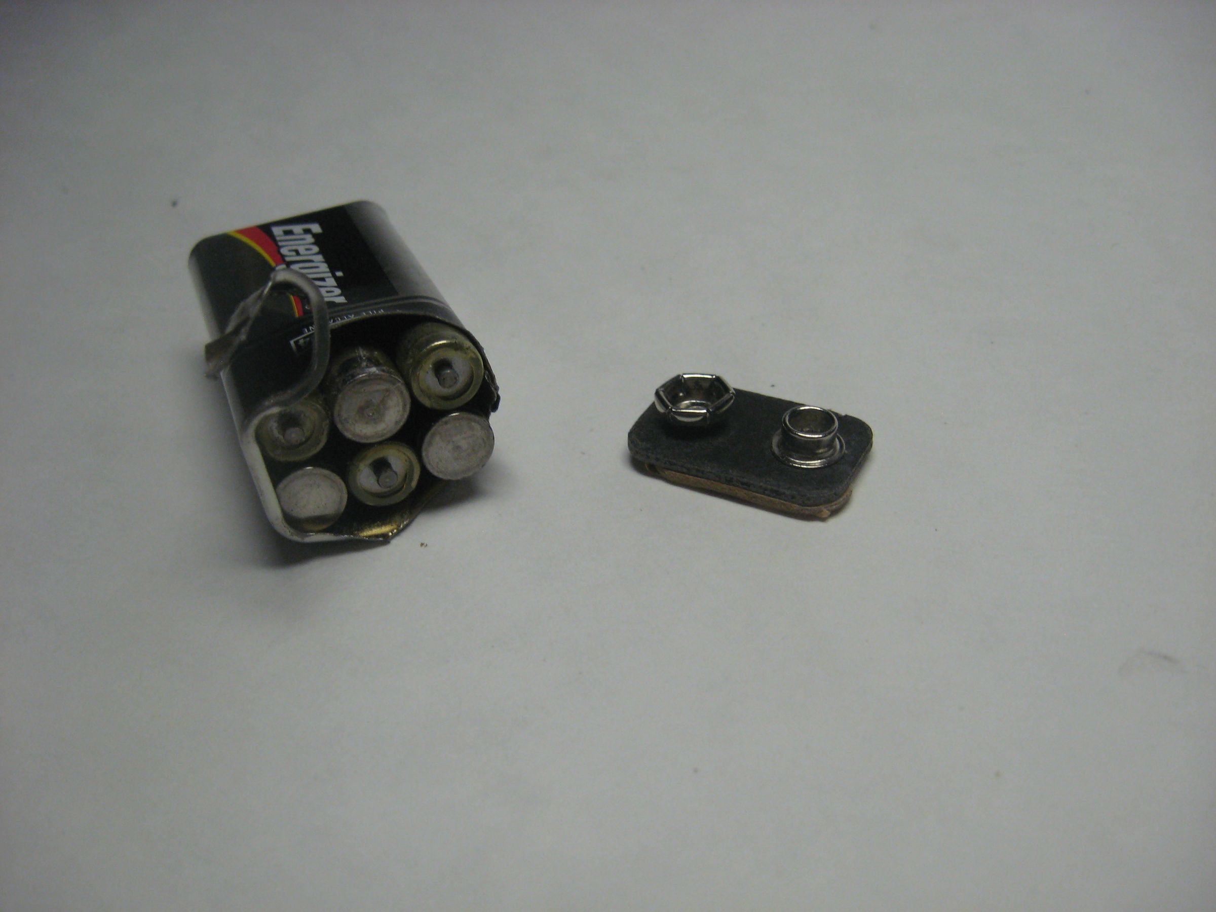 9 Volt Battery Clip 6 Steps Instructables