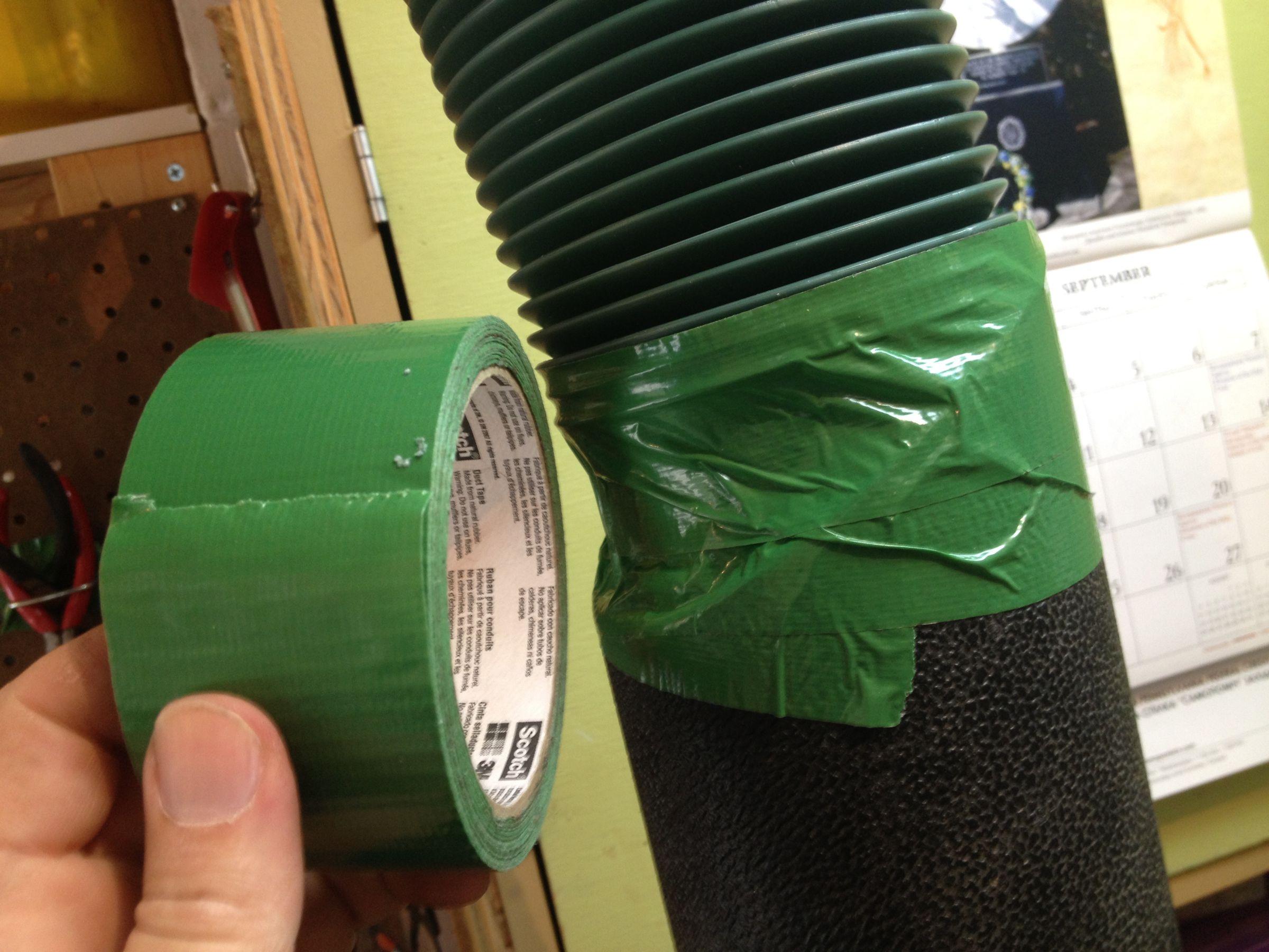 Leaf Vacuum Extension Using a Leaf Blower 4 Steps (with Pictures