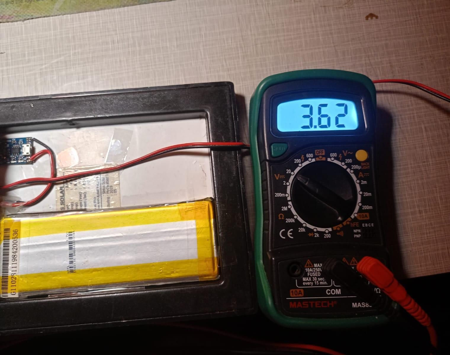 🔋DIY Solar-Powered Emergency Battery Pack With Built-in Protection
