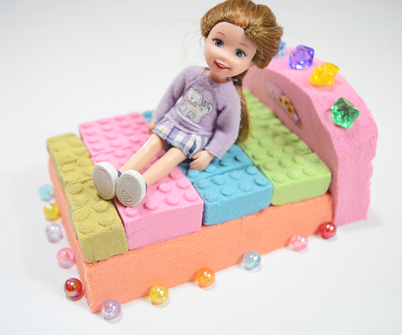 How to Make Kinetic Sand Sofa With Barbie Doll | Learn Colors Creative Fun for Kids