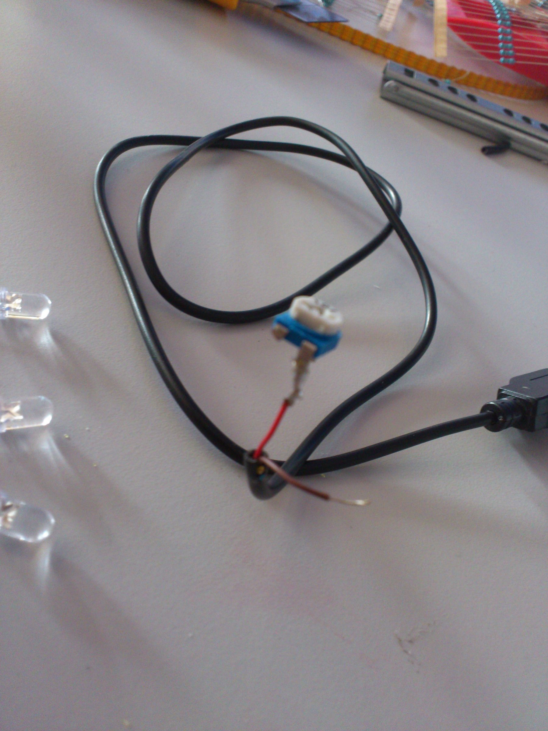 Sugru LED Keyboard Light Instructables