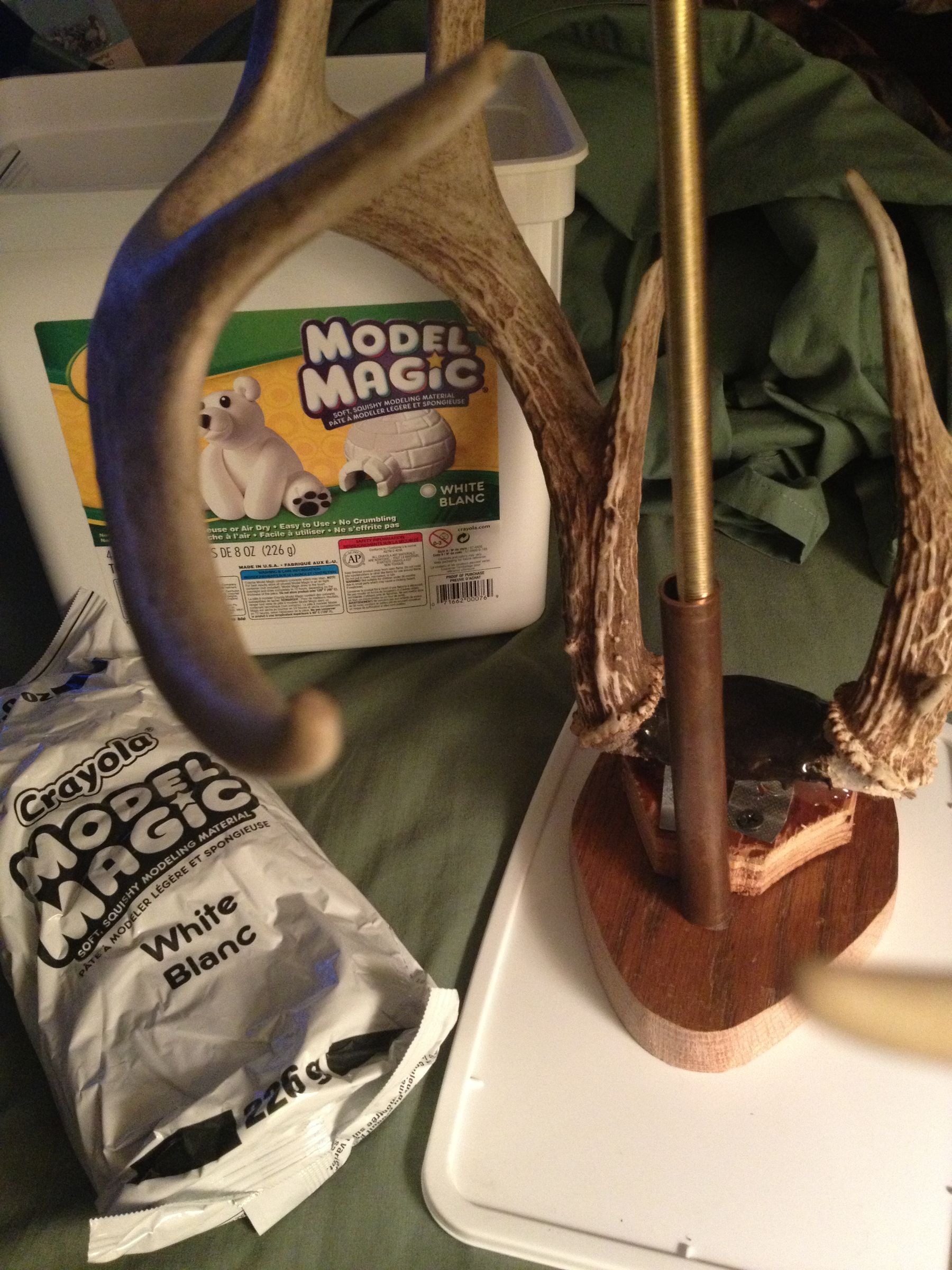 DIY: Antler Mount Lamp : 8 Steps (with Pictures) - Instructables