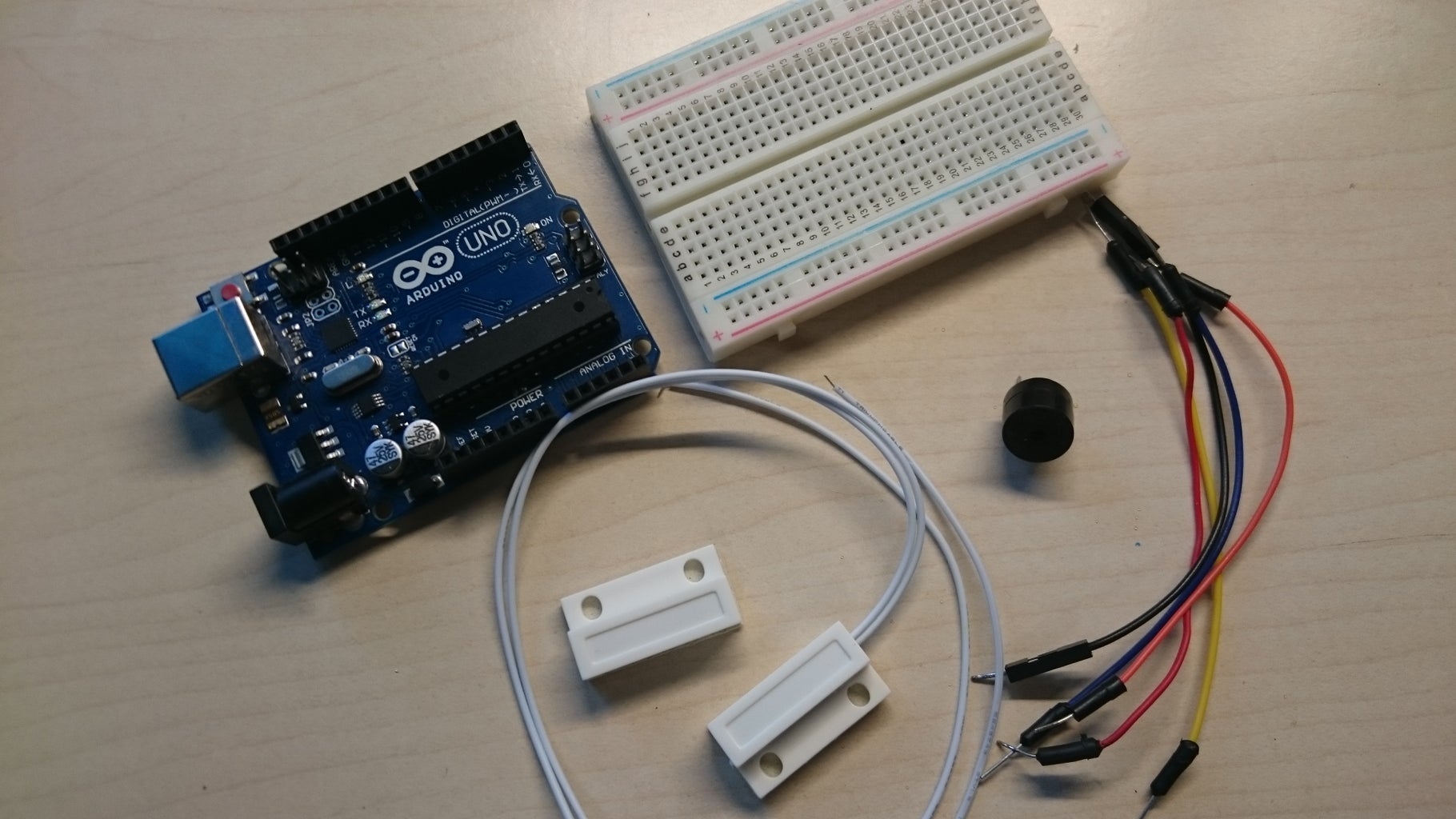 How to Use a Magnetic Door Switch / Sensor With Arduino : 4 Steps ...