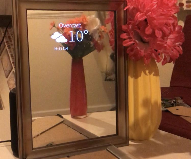 Simple Smart Mirror