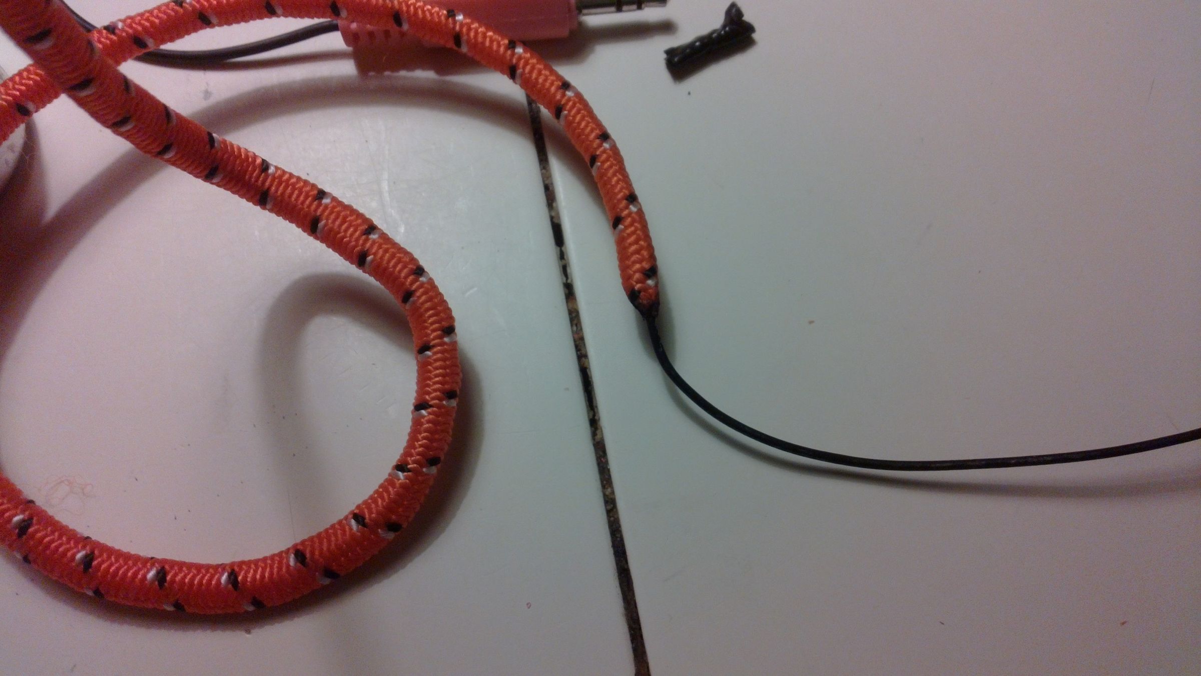 Working Microphone From a Broken Headset Instructables