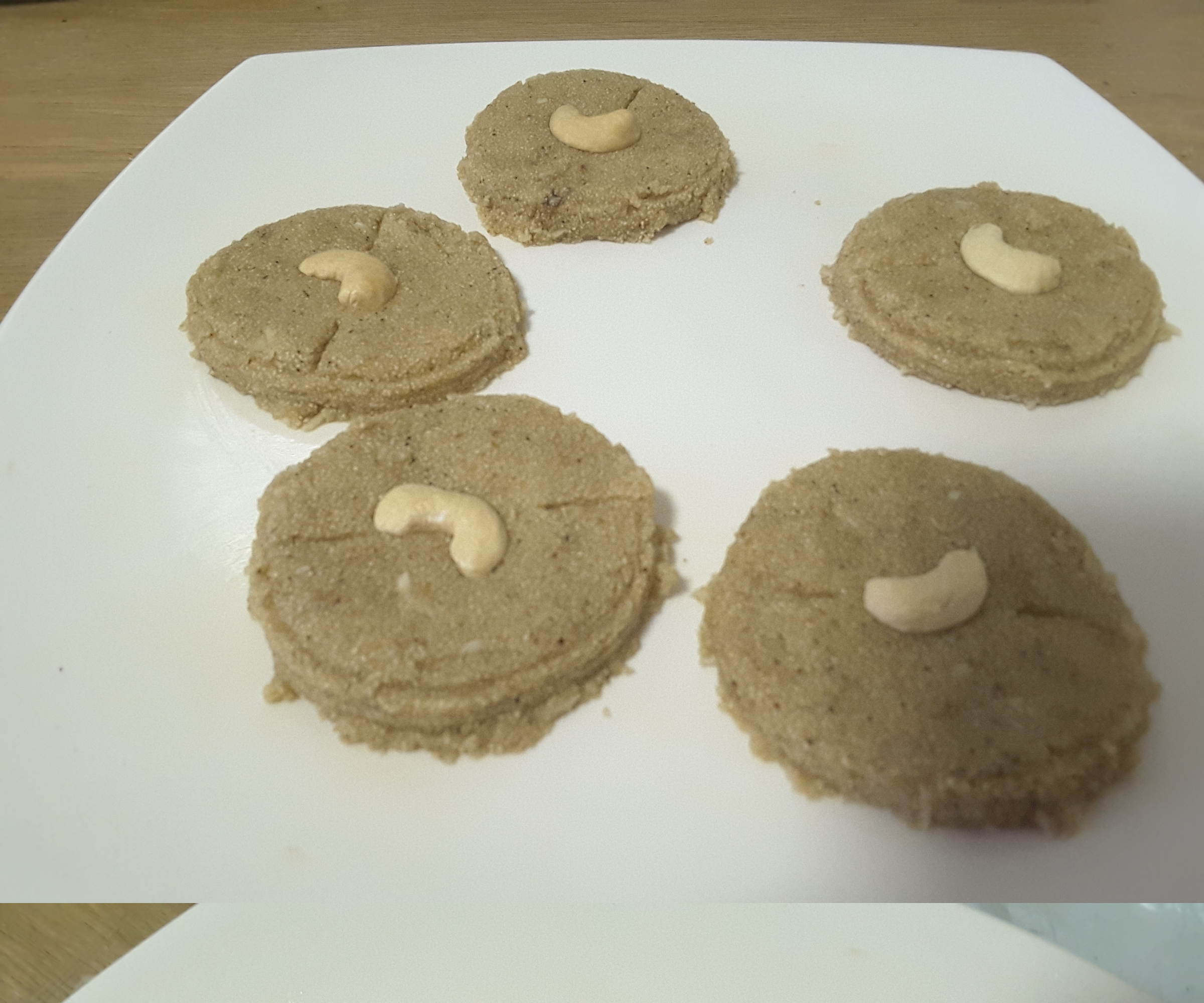 Rice and Semolina Cookies