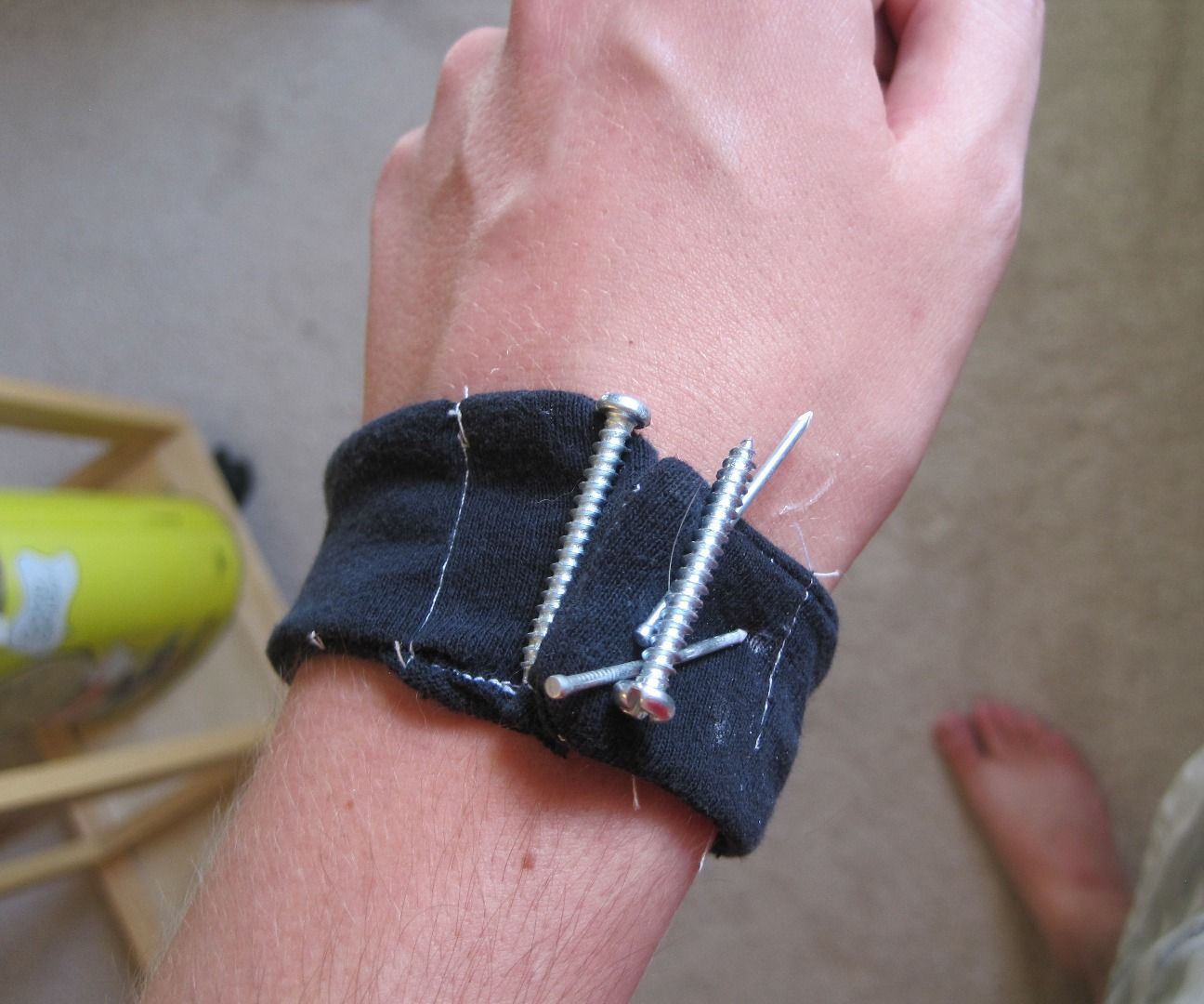 Ten Minute Wristband 6 Steps Instructables