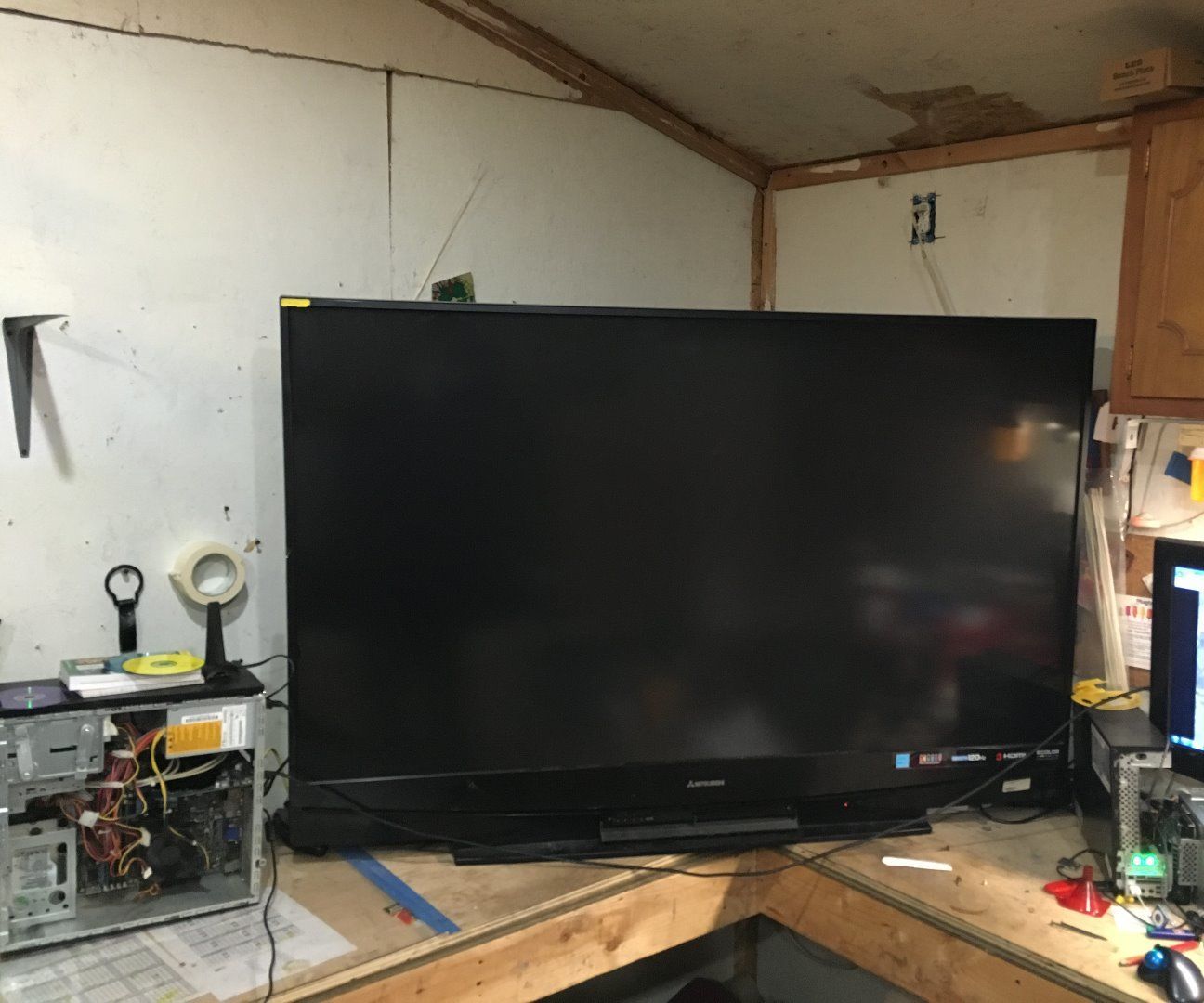 This Tv Starting Acting Up 