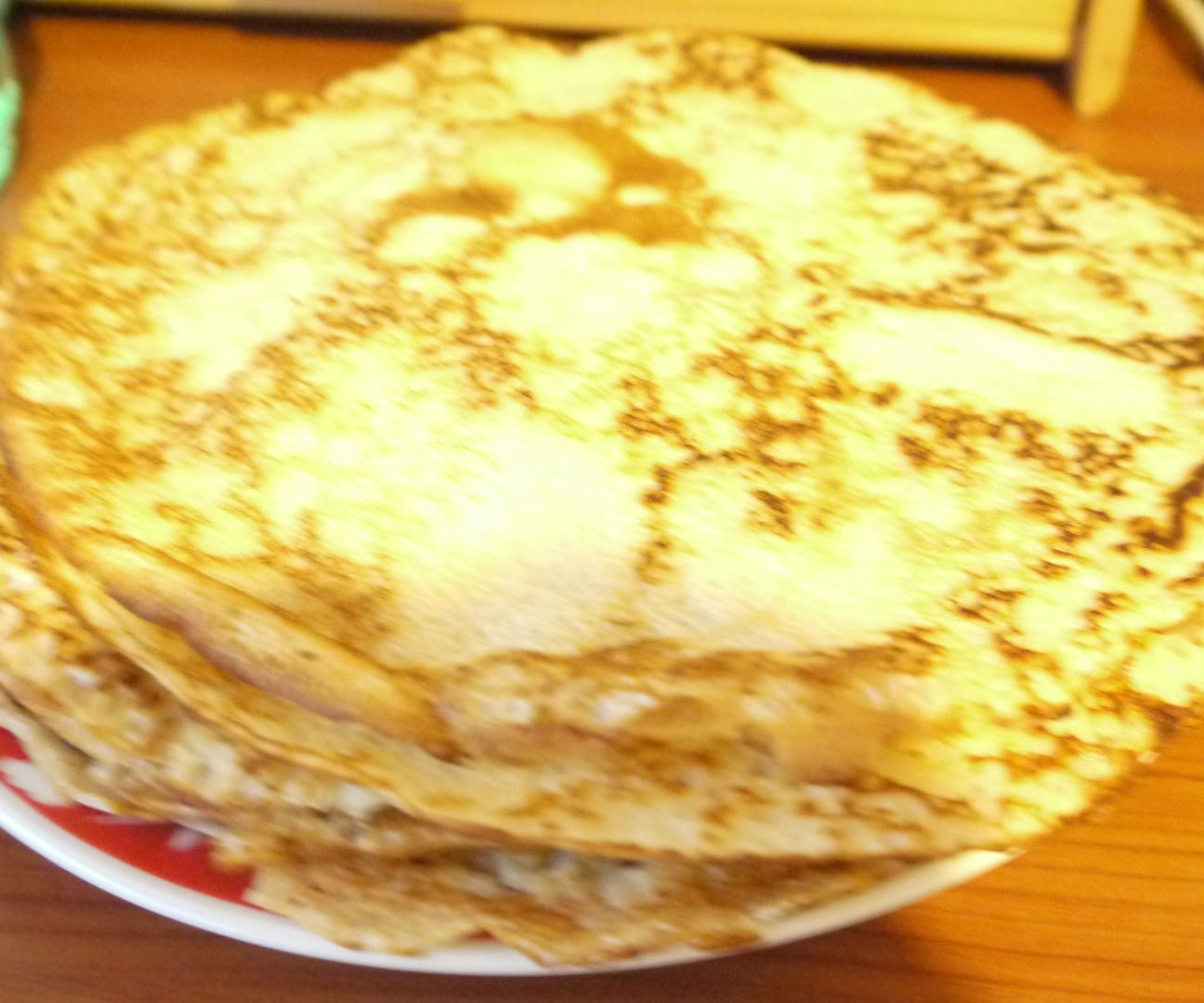 Cooking Basic Pancakes – with sour cherry, bitter cherry and Nutella