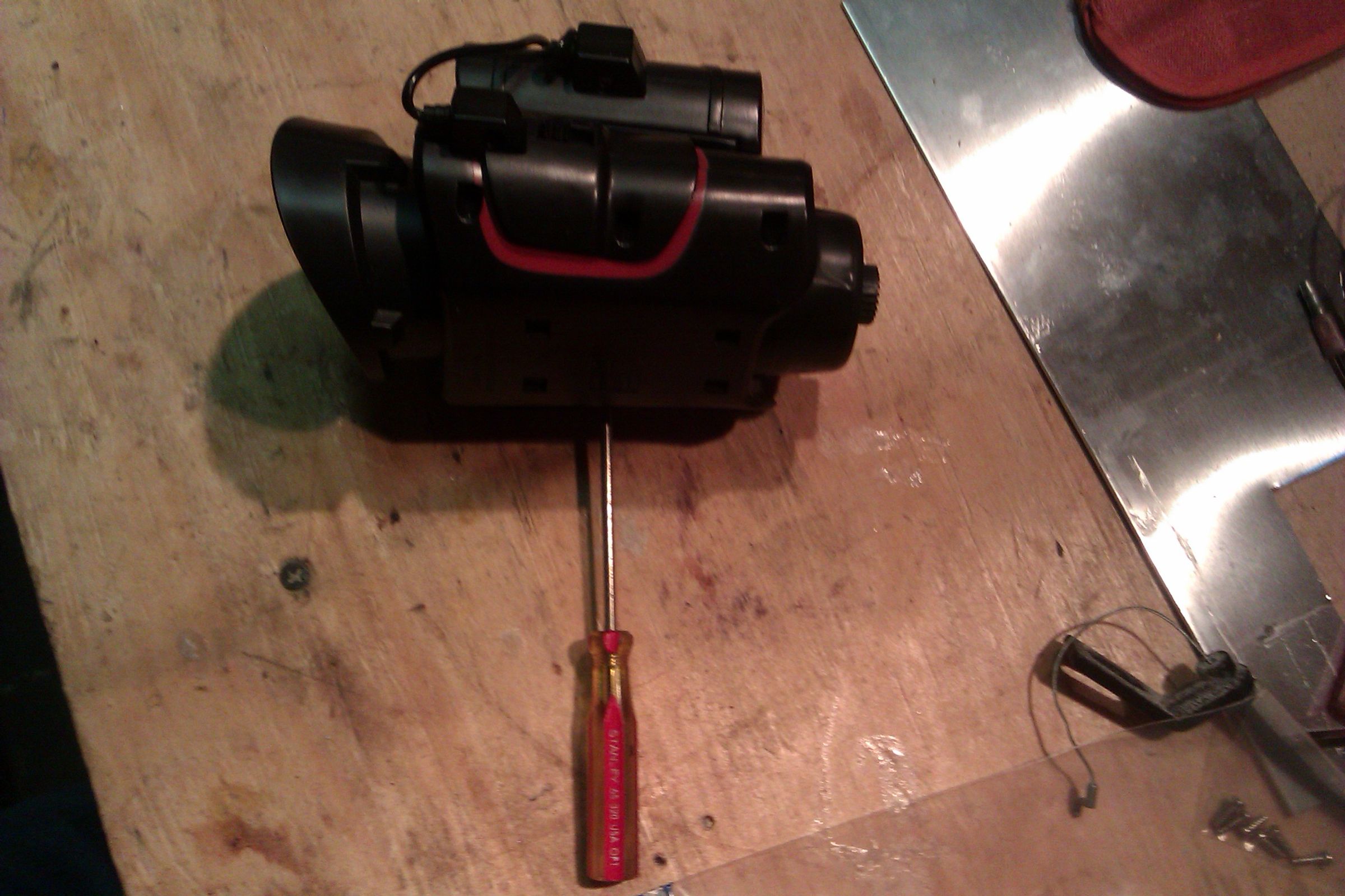How to Make a Night Vision Airsoft Scope! : 8 Steps - Instructables