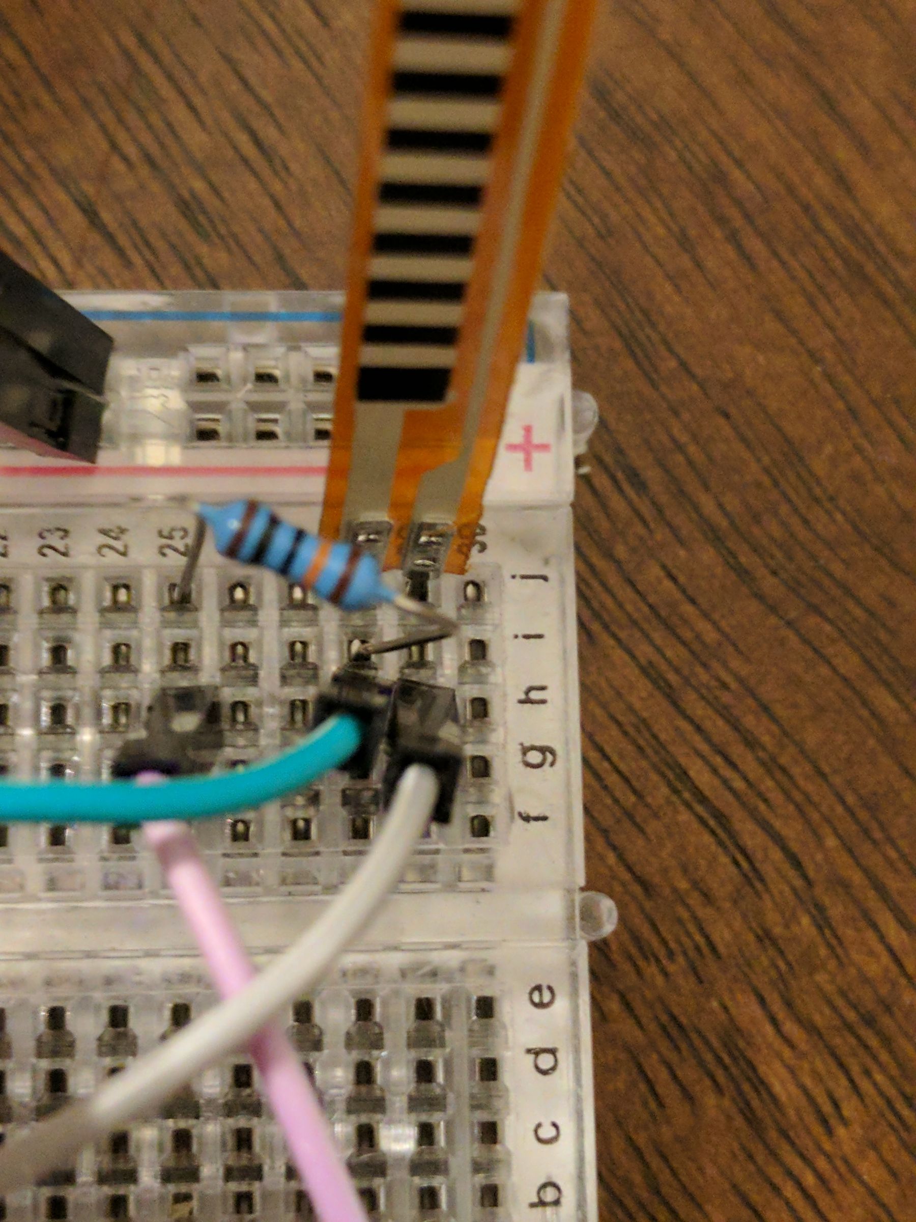 Moving Headdress Using Arduino/Servo Motor 7 Steps (with Pictures) Instructables