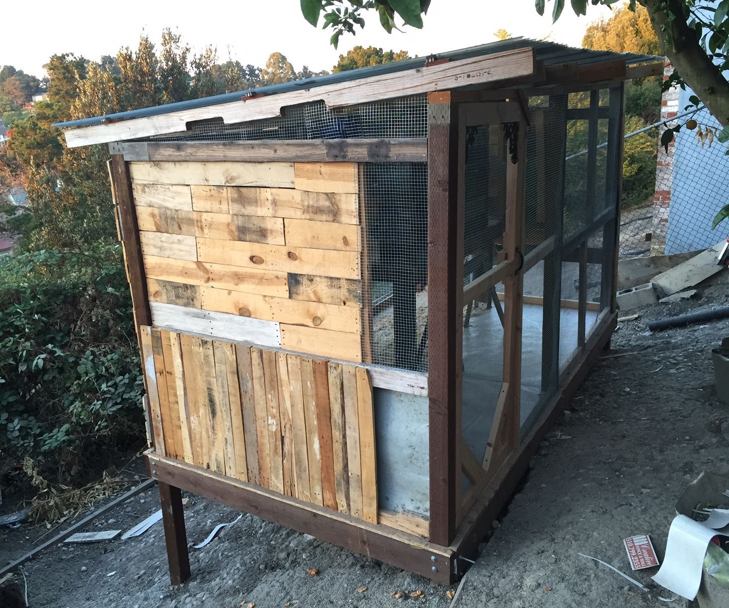 Pallet & Recycled Wood Chicken Coop