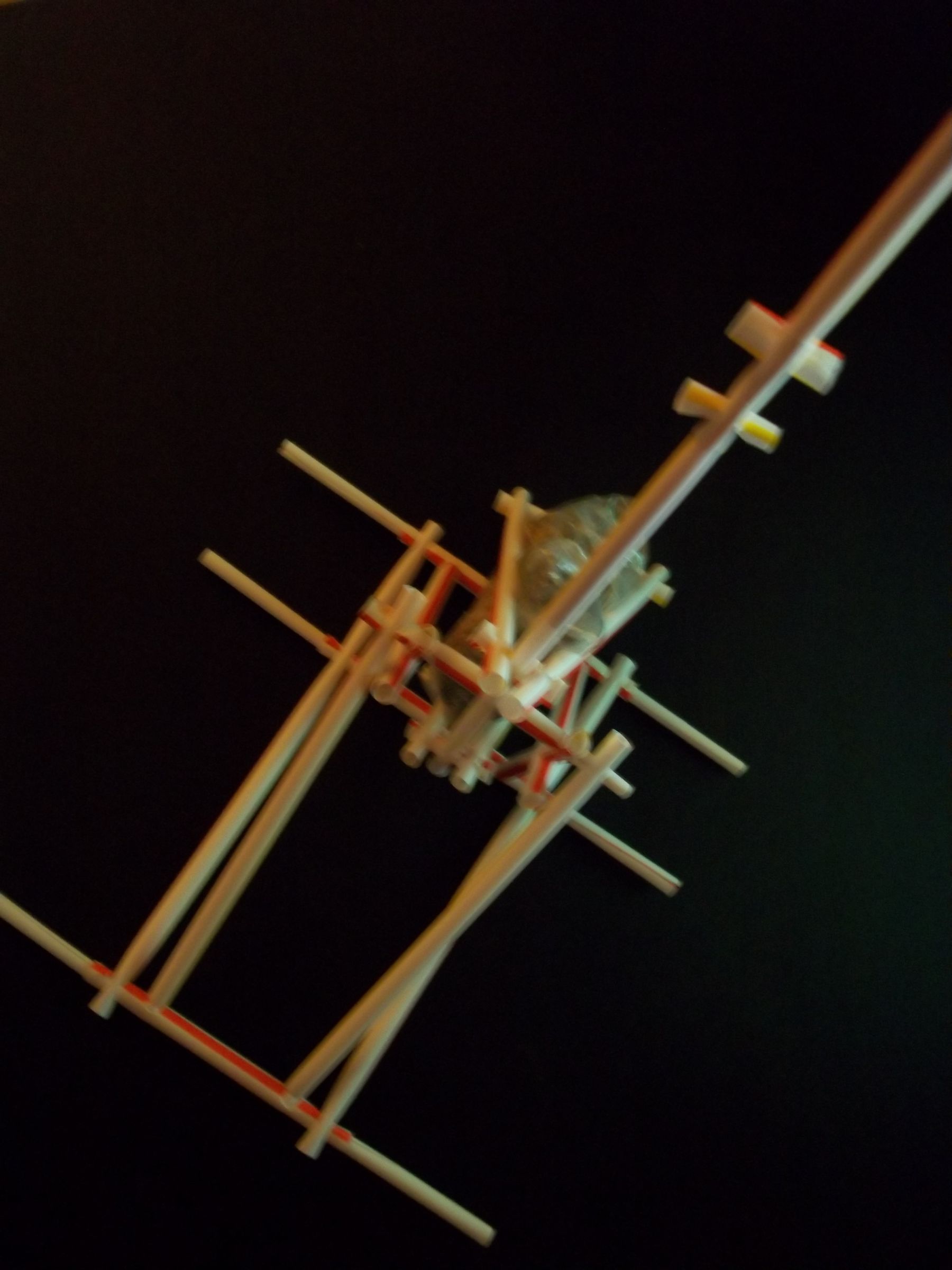 Trebuchet Catapult Using Only Fast Food Straws - Straw Builder Project #3